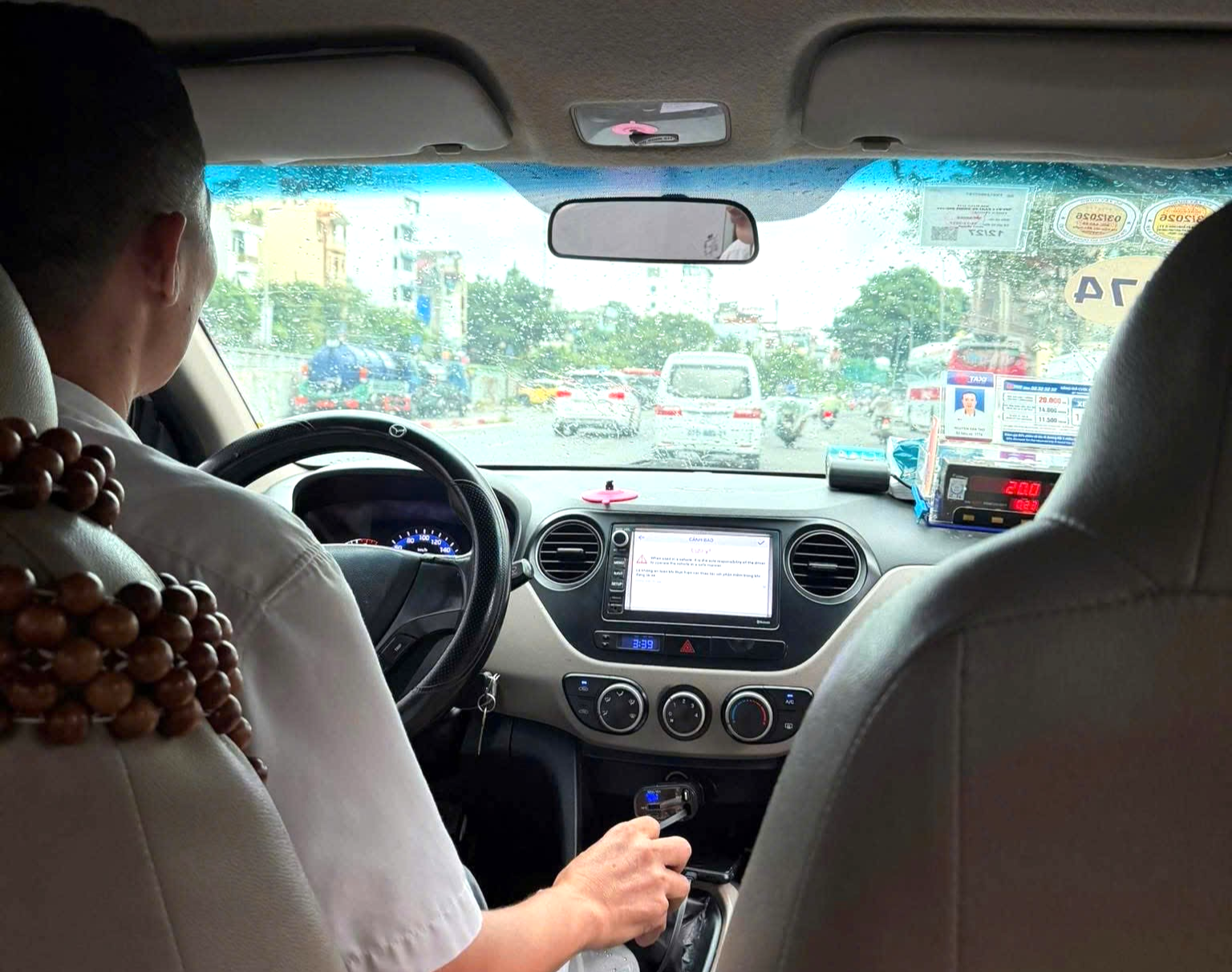 Sẽ tăng mức phạt t&agrave;i xế taxi thu tiền sai quy định, hướng tới kinh doanh vận tải l&agrave;nh mạnh- Ảnh 2.