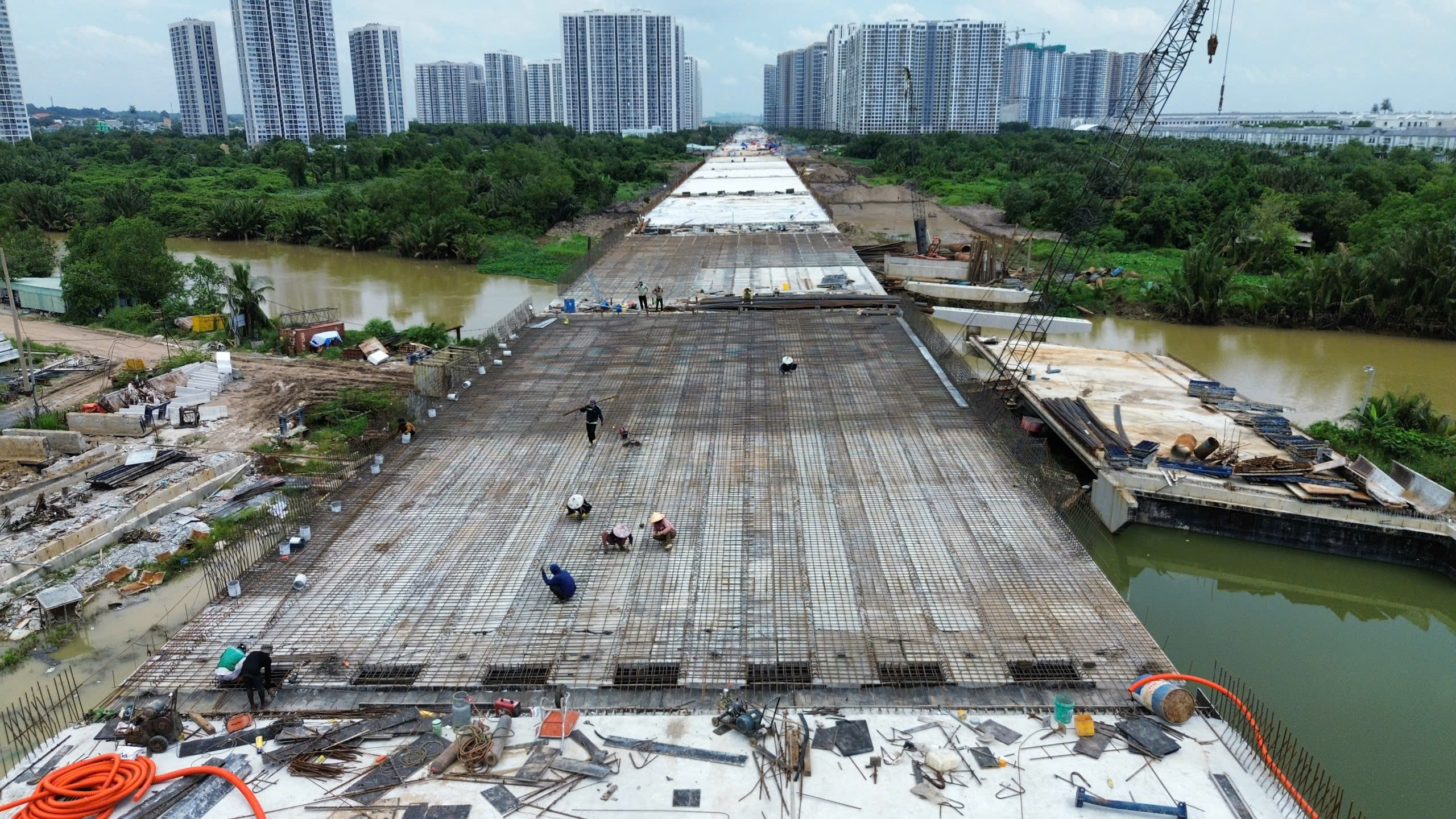 Gần 15km cầu cạn Vành đai 3 sắp liền mạch, vươn mình giữa khu Đông TP.HCM- Ảnh 3. Gần 15km cầu cạn Vành đai 3 sắp liền mạch, vươn mình giữa khu Đông TP.HCM- Ảnh 3.