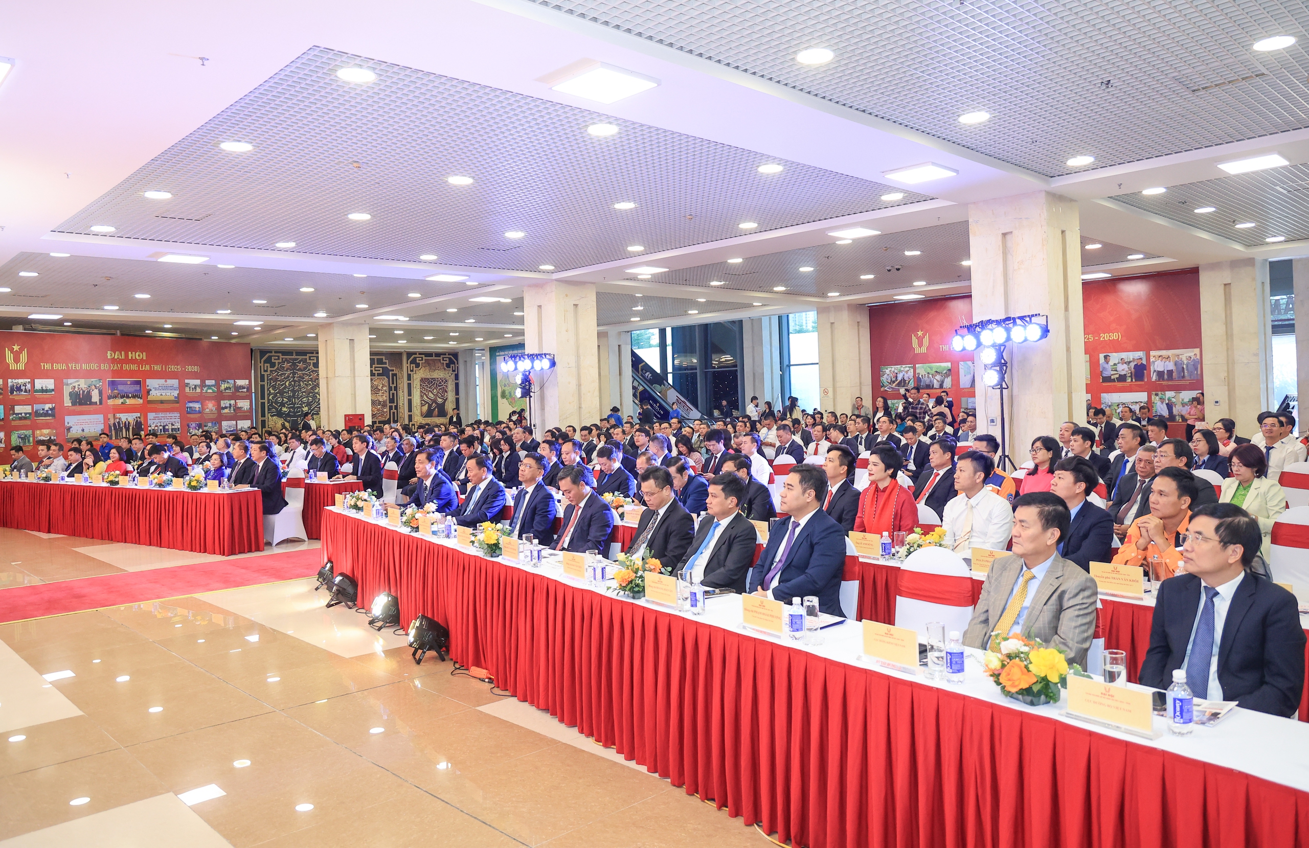 Bộ trưởng Trần Hồng Minh: Bộ X&acirc;y dựng đ&atilde; tạo dấu ấn đột ph&aacute; tr&ecirc;n 3 trụ cột chiến lược- Ảnh 3.