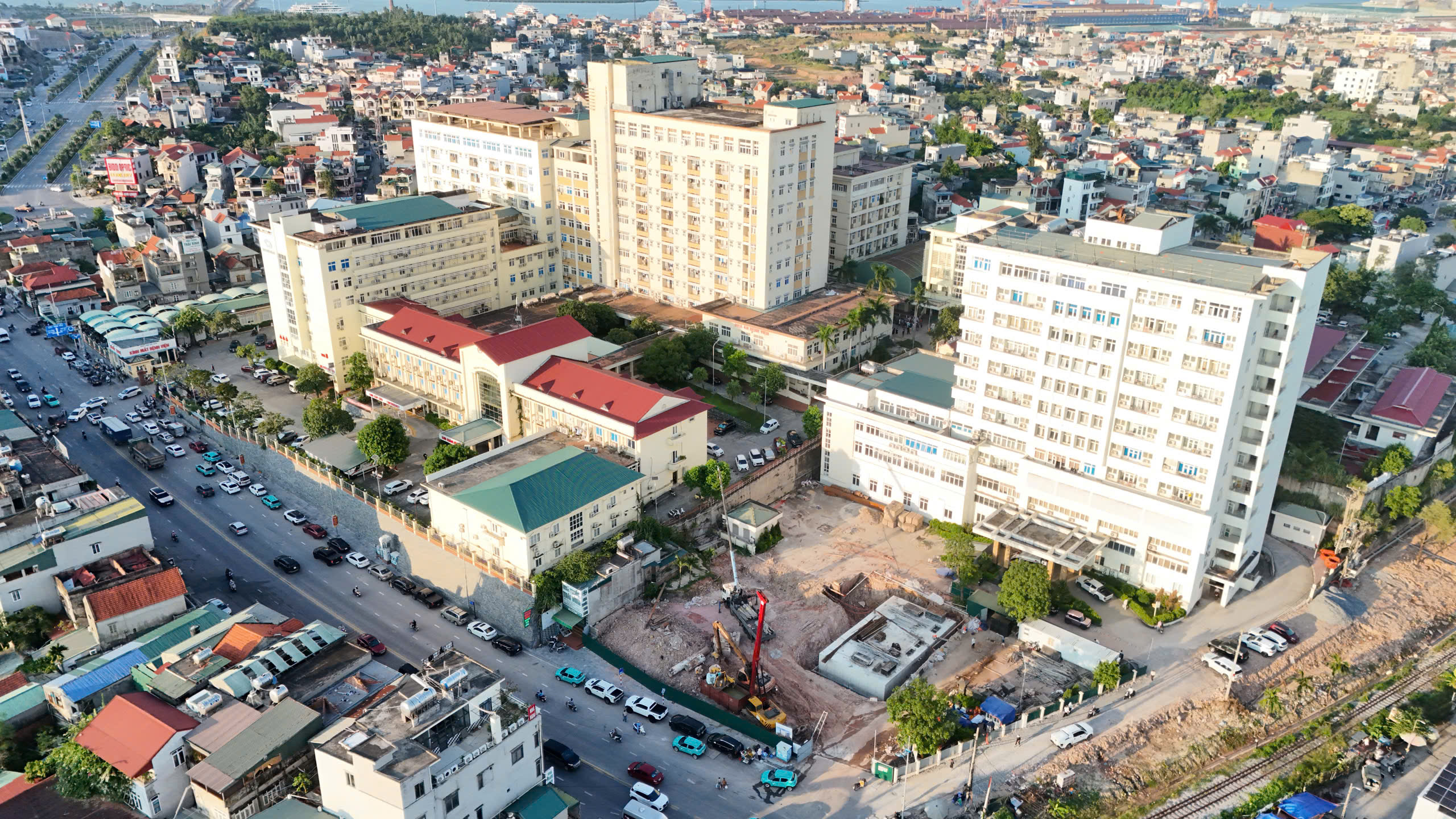 Quảng Ninh quyết liệt đẩy mạnh giải ng&acirc;n vốn đầu tư c&ocirc;ng năm 2025- Ảnh 1.