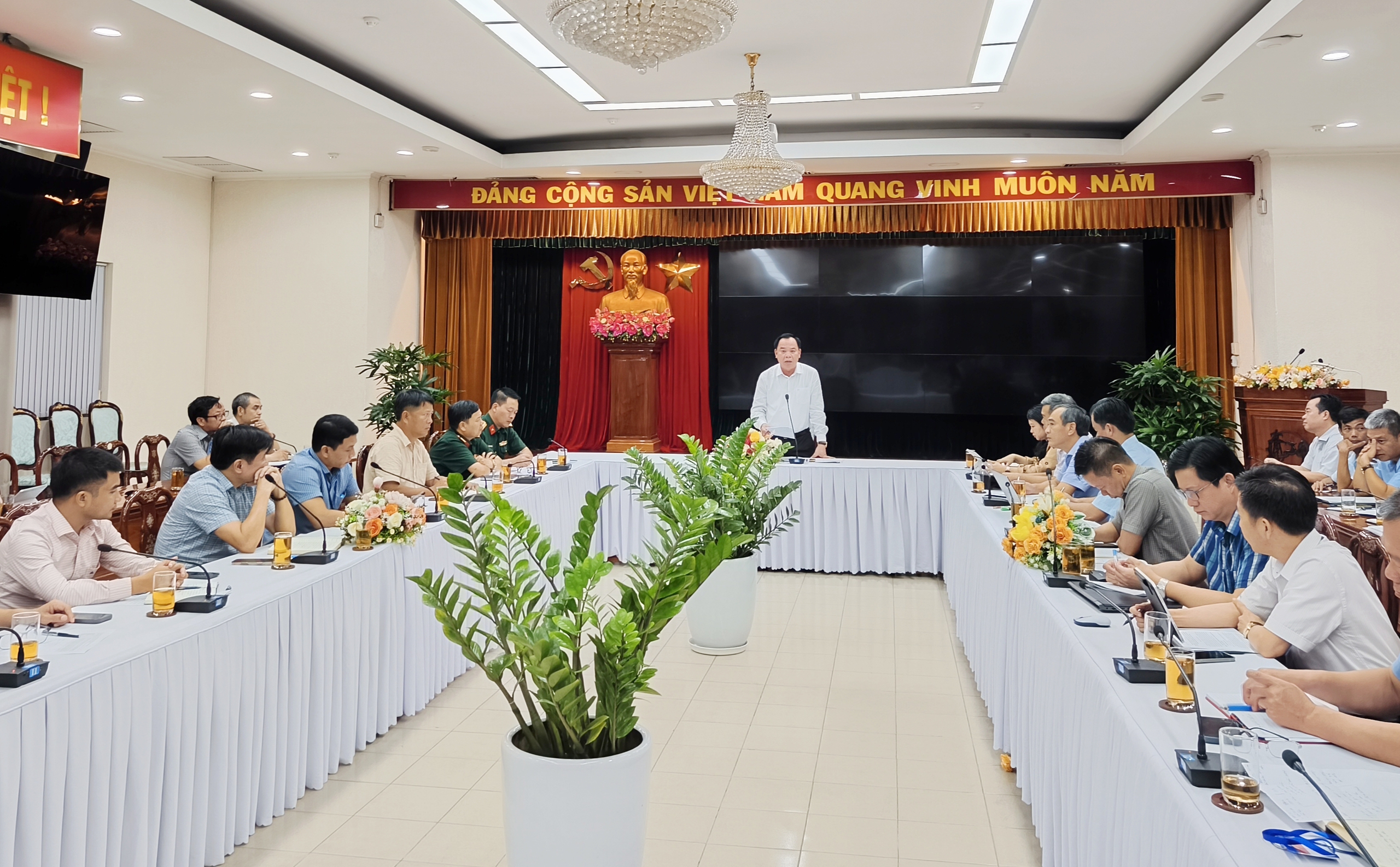 Đồng Nai l&agrave;m ng&agrave;y l&agrave;m đ&ecirc;m để kịp th&ocirc;ng xe cao tốc v&agrave; V&agrave;nh đai 3 đ&uacute;ng hẹn 19/12- Ảnh 1.