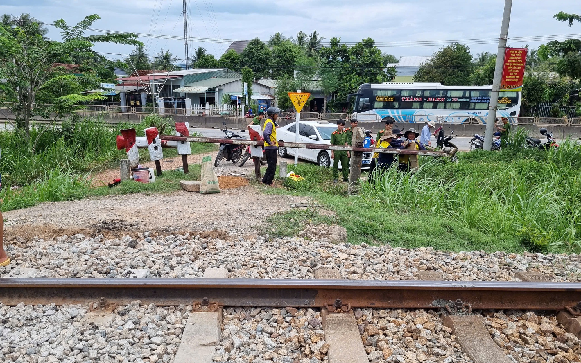 Gia Lai đề nghị sớm x&aacute;c định ranh giới v&agrave; mốc giới đất d&agrave;nh cho đường sắt