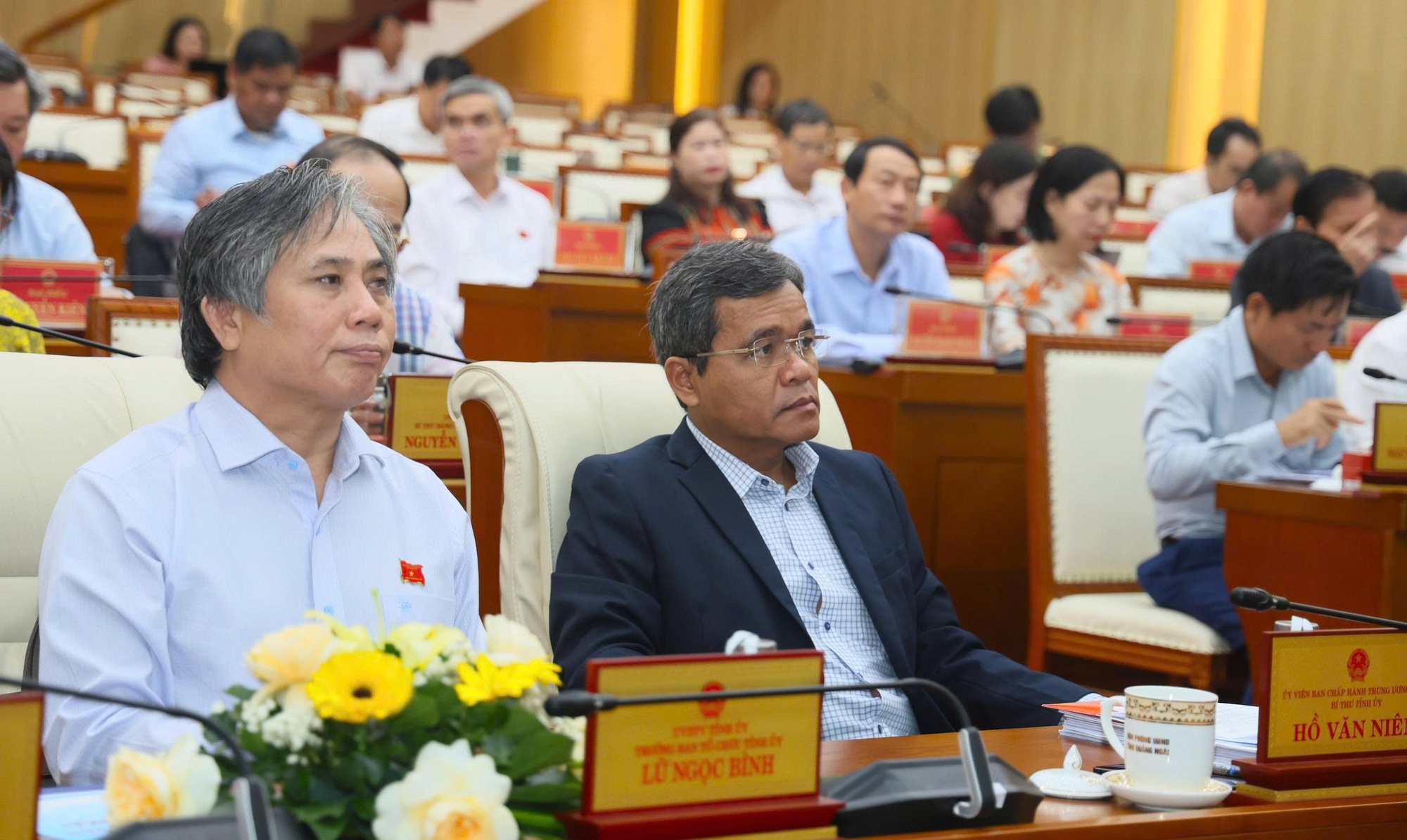 C&ocirc;ng chức cấp x&atilde; ở Quảng Ng&atilde;i sẽ k&yacute; chứng thực bản sao giấy tờ cho người d&acirc;n- Ảnh 4.