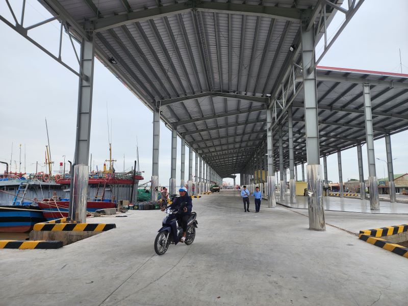 Ninh B&igrave;nh: Khai th&aacute;c hiệu quả hạ tầng cảng c&aacute;, ph&aacute;t triển kinh tế biển nhờ c&ocirc;ng nghệ- Ảnh 2.