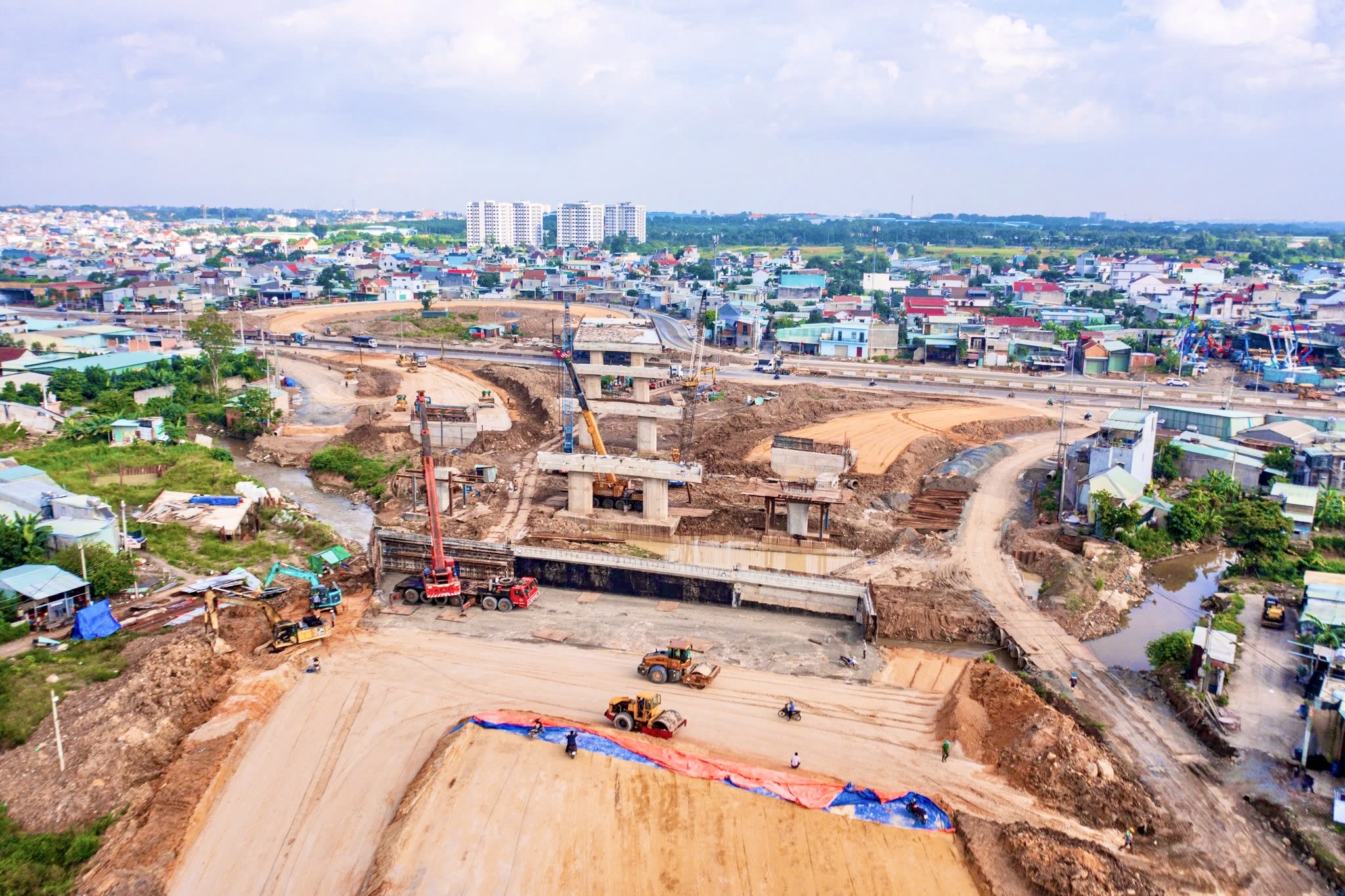 Cao tốc Bi&ecirc;n H&ograve;a - Vũng T&agrave;u bước v&agrave;o hai th&aacute;ng chạy nước r&uacute;t trước ng&agrave;y th&ocirc;ng xe kỹ thuật- Ảnh 2.
