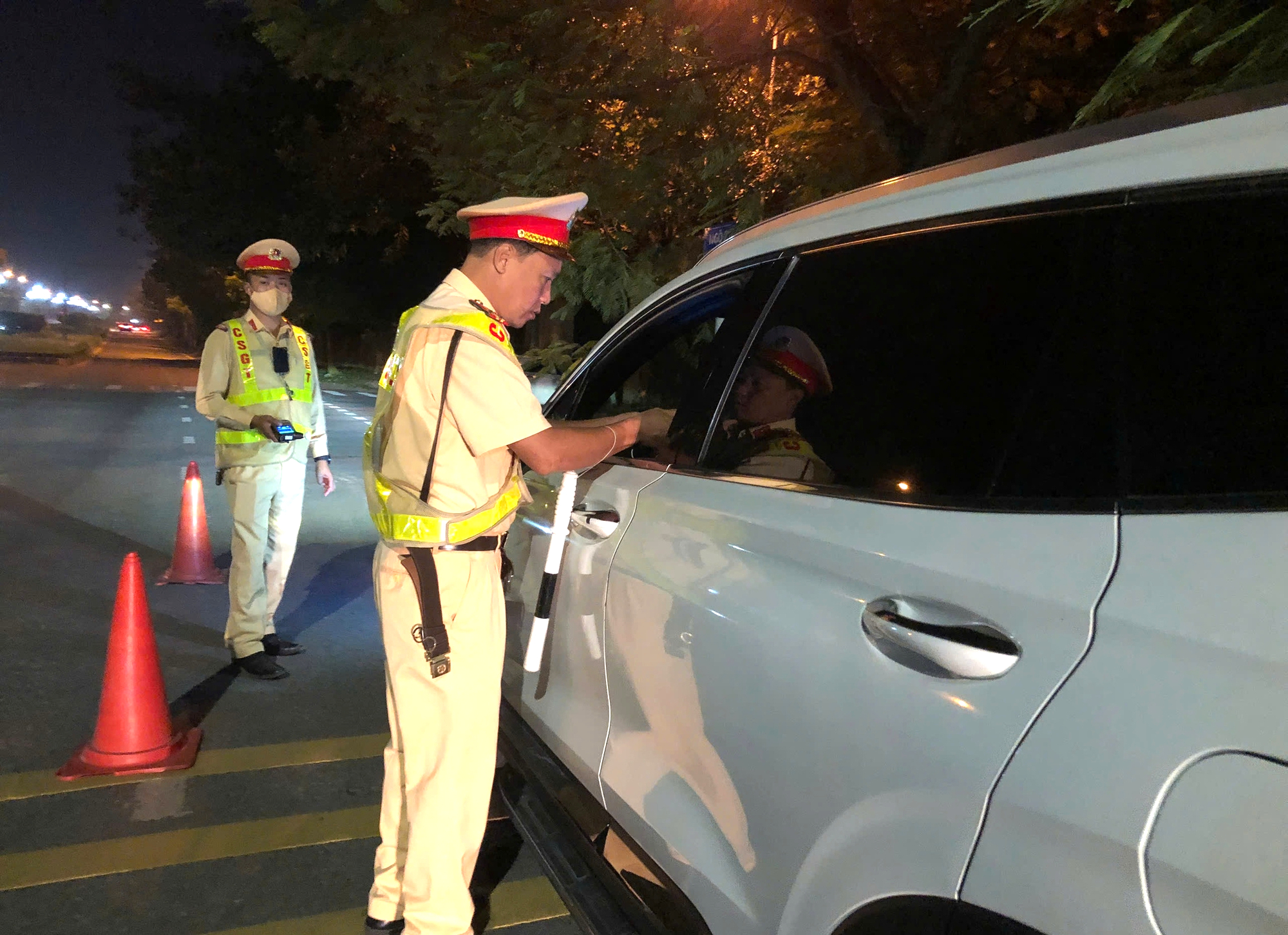 Ph&uacute; Thọ: Đồng bộ c&aacute;c giải ph&aacute;p kiểm tra, xử l&yacute; vi phạm trật tự giao th&ocirc;ng đường bộ- Ảnh 2.