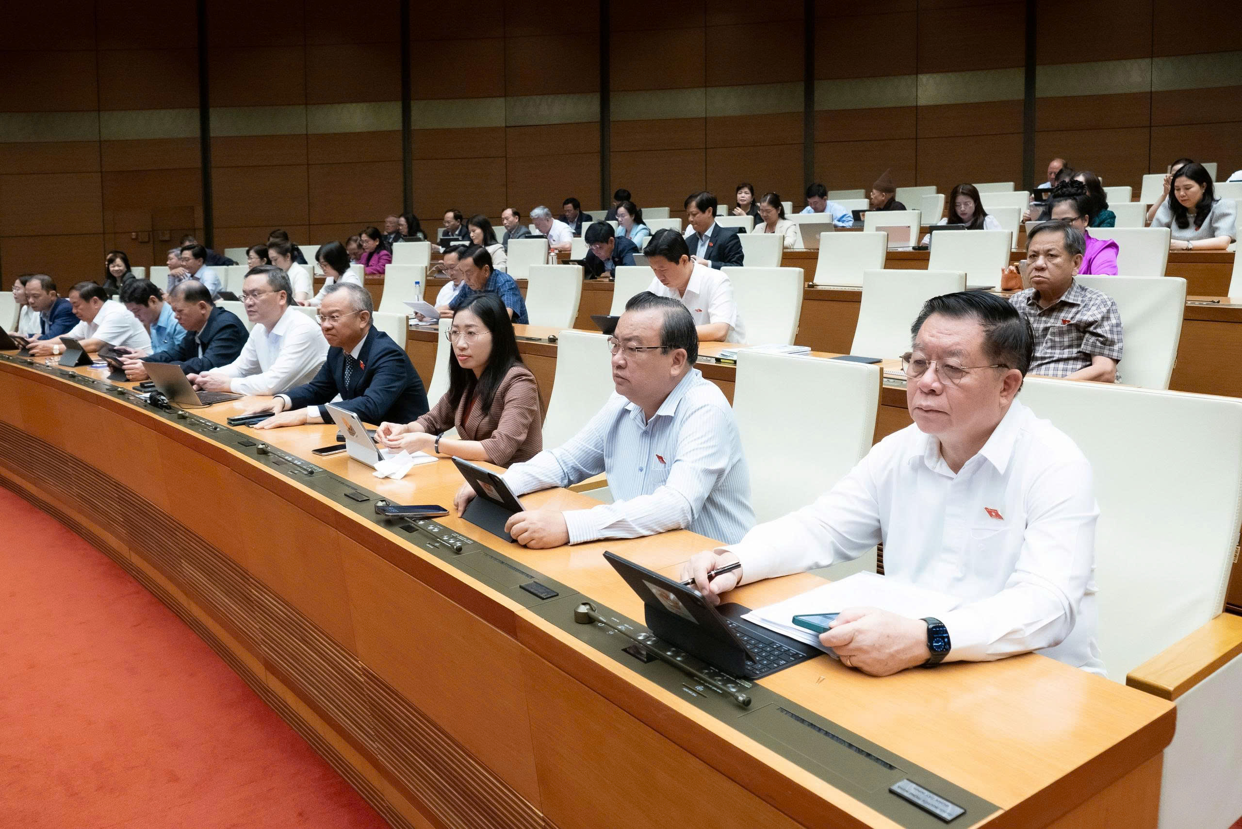 V&igrave; sao cần quy định gi&aacute;m đốc thẩm đối với quyết định dẫn độ hoặc từ chối dẫn độ?- Ảnh 2.