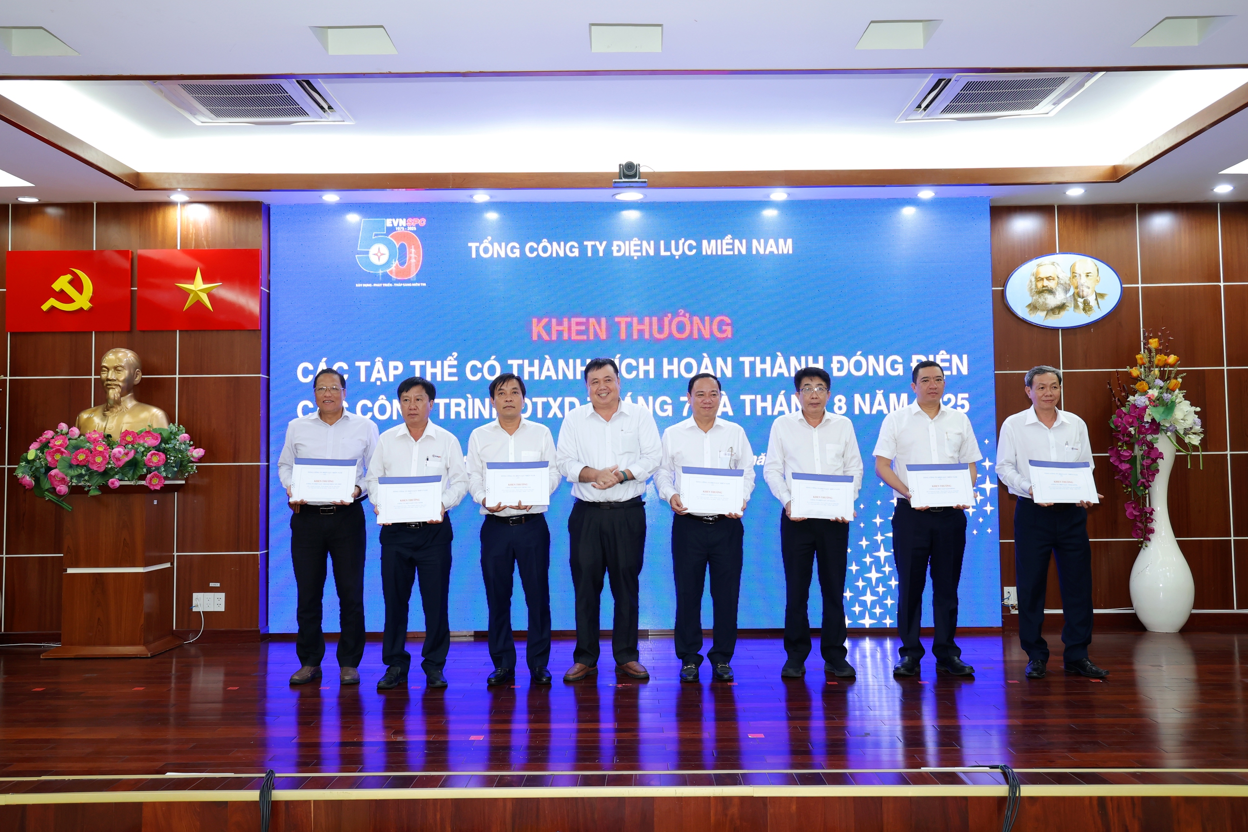 Đảm bảo điện miền Nam: EVNSPC quyết liệt trong c&ocirc;ng t&aacute;c đầu tư x&acirc;y dựng- Ảnh 4.