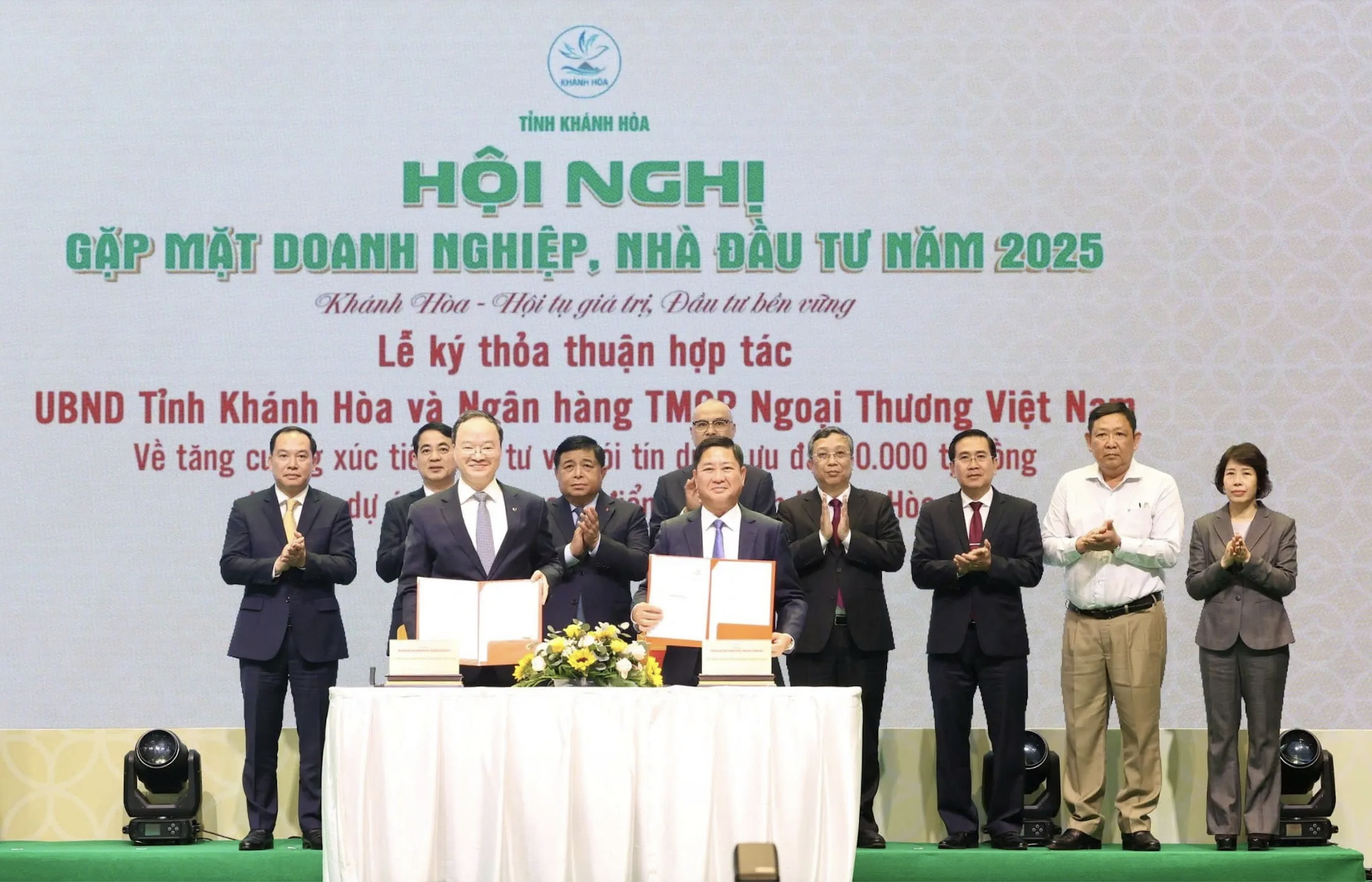 Vietcombank đồng h&agrave;nh v&agrave; th&uacute;c đẩy sự ph&aacute;t triển kinh tế tư nh&acirc;n trong kỷ nguy&ecirc;n vươn m&igrave;nh- Ảnh 1.