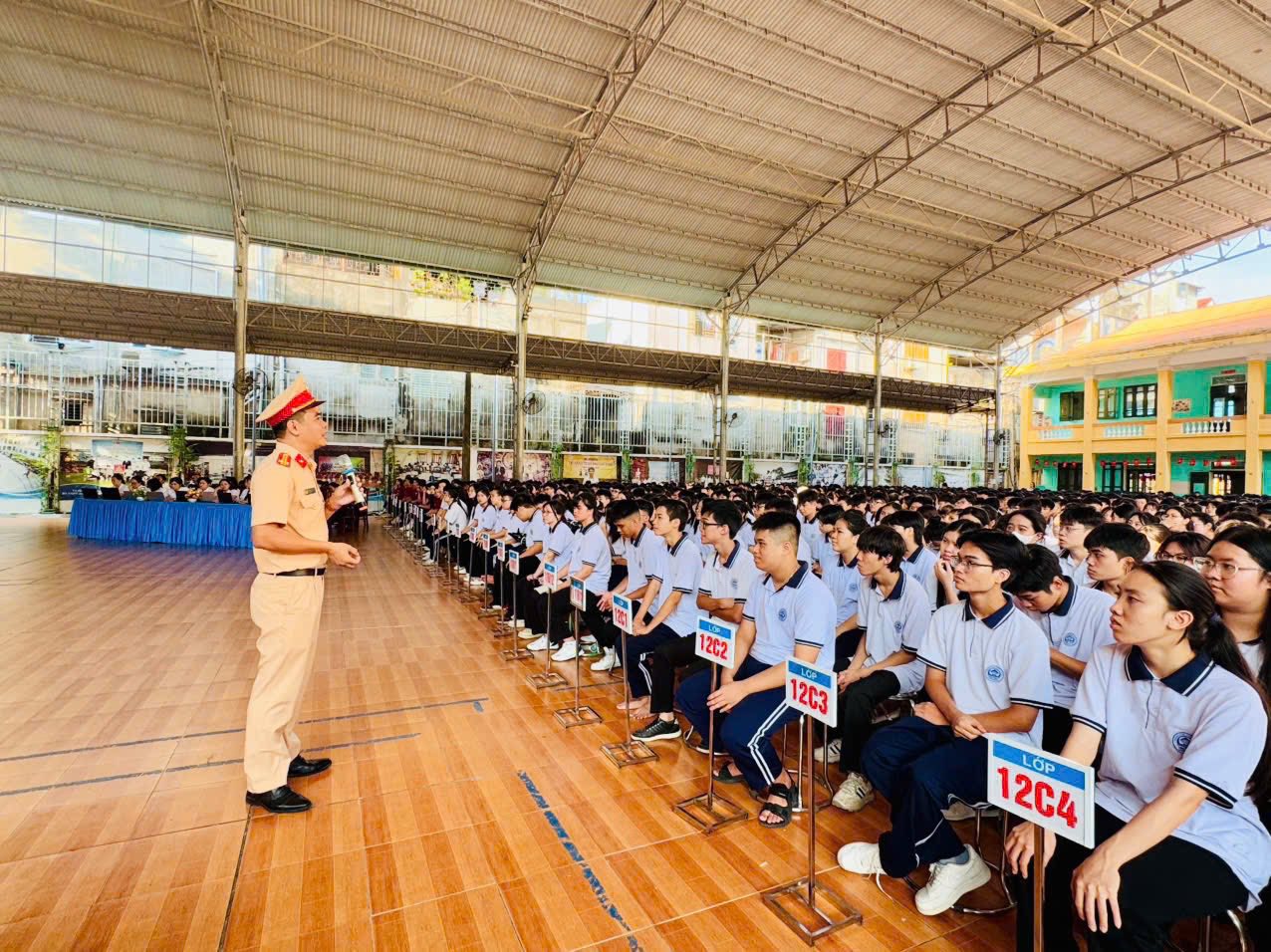 Tuy&ecirc;n Quang: Tập trung tuy&ecirc;n truyền ATGT, ch&uacute; trọng ngăn ngừa vi phạm ở lứa tuổi học sinh- Ảnh 3.