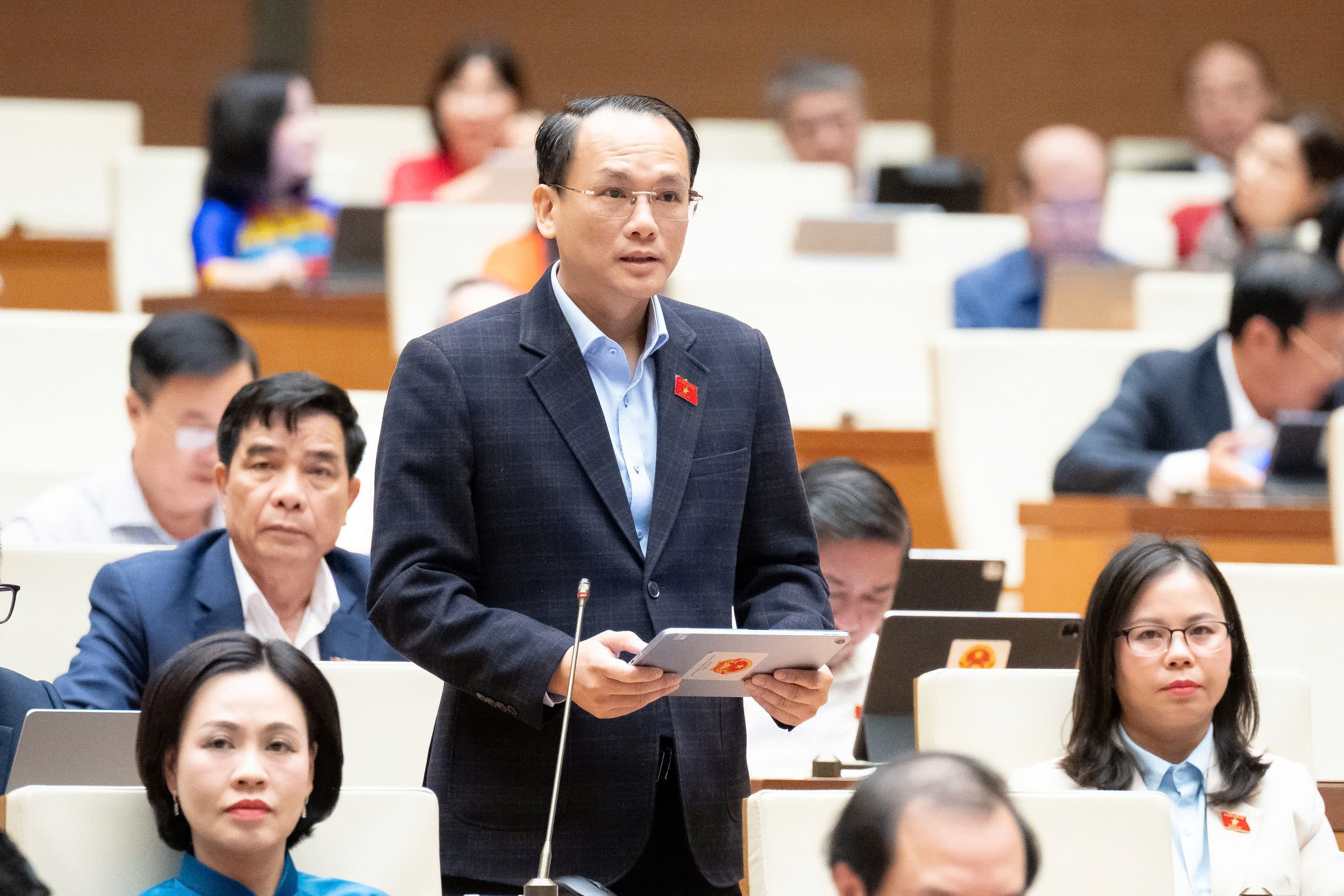 Đề nghị áp dụng cơ chế đặc thù để bố trí vốn thanh toán nợ đọng xây dựng cơ bản- Ảnh 2. Đề nghị áp dụng cơ chế đặc thù để bố trí vốn thanh toán nợ đọng xây dựng cơ bản- Ảnh 2.