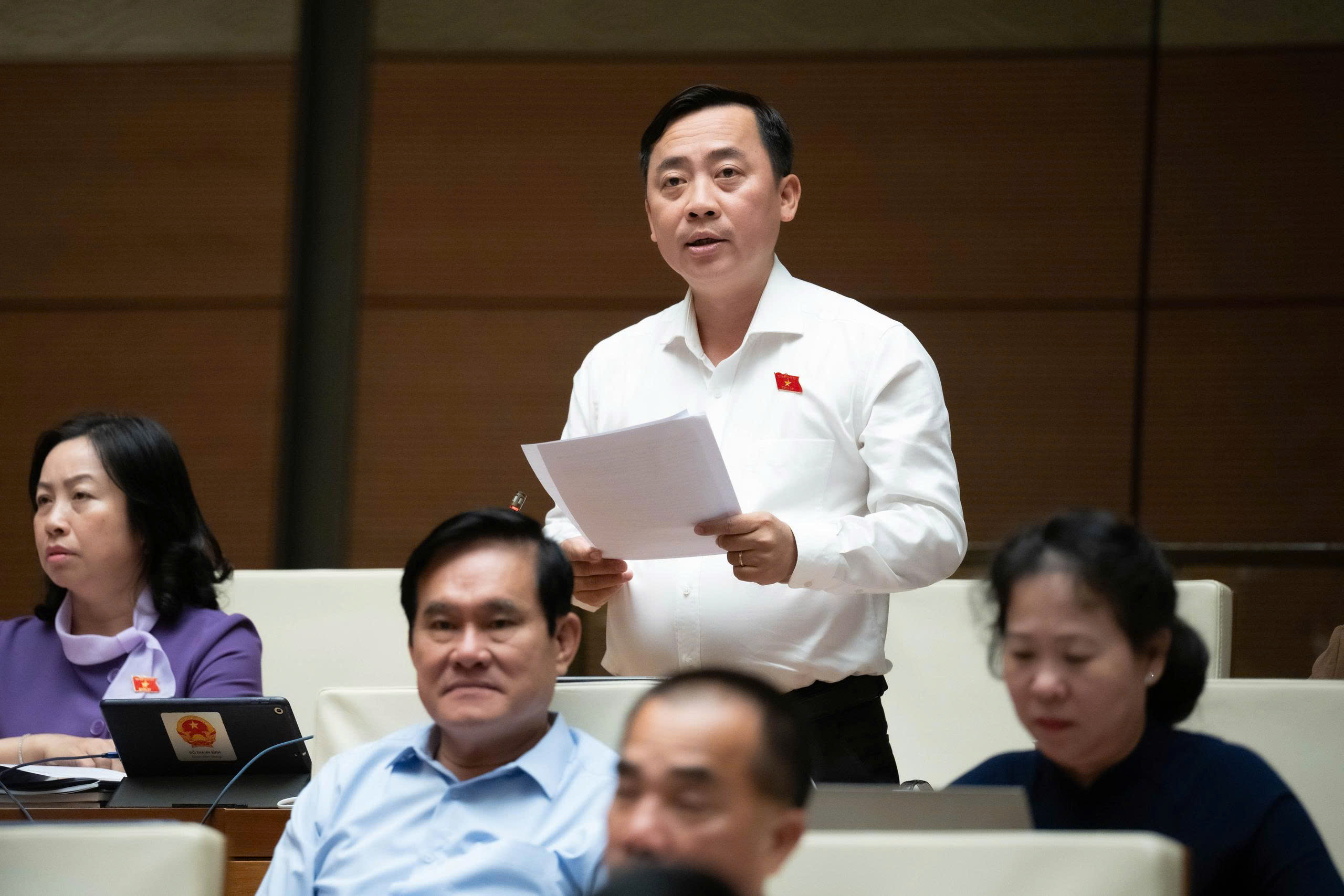 Đẩy mạnh đầu tư hạ tầng, đưa cao tốc đến mọi miền đất nước- Ảnh 3. Đẩy mạnh đầu tư hạ tầng, đưa cao tốc đến mọi miền đất nước- Ảnh 3.