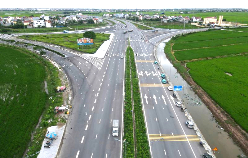 Ninh B&igrave;nh: Tập trung quy hoạch, đầu tư hạ tầng hướng tới th&agrave;nh phố trực thuộc Trung ương- Ảnh 3.