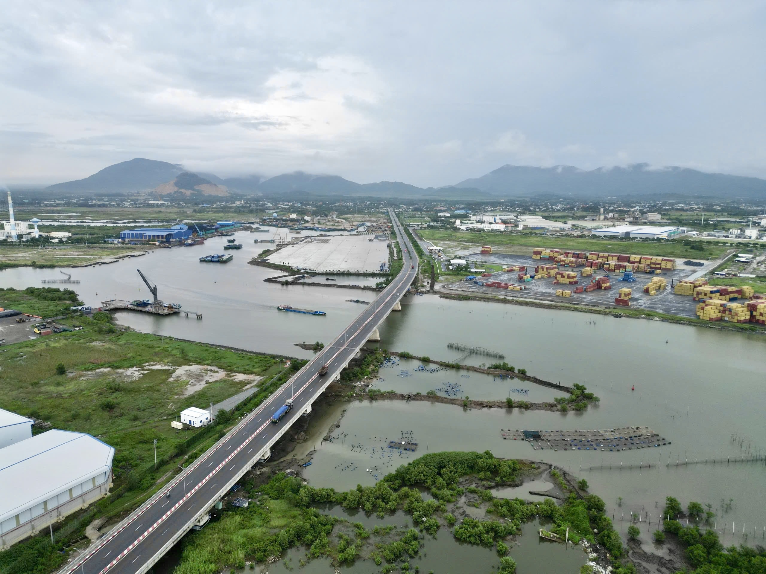 Đưa C&aacute;i M&eacute;p - Thị Vải th&agrave;nh si&ecirc;u cảng số, điểm s&aacute;ng logistics vươn tầm thế giới- Ảnh 6.