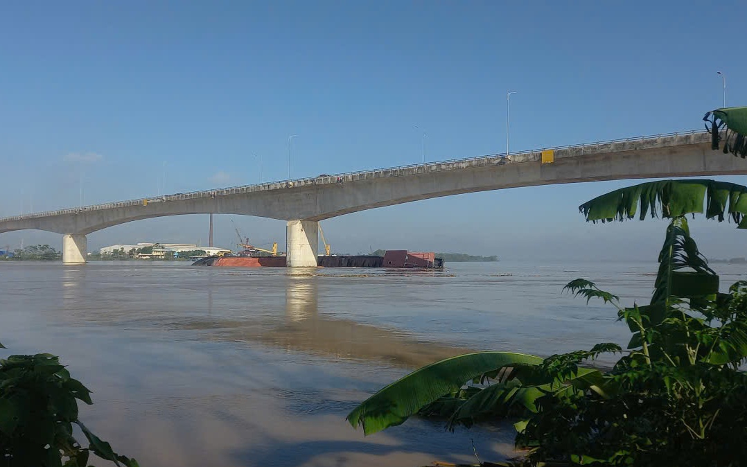 Lũ d&acirc;ng cao, cấm loạt tuyến đường thuỷ nội địa để đảm bảo an to&agrave;n