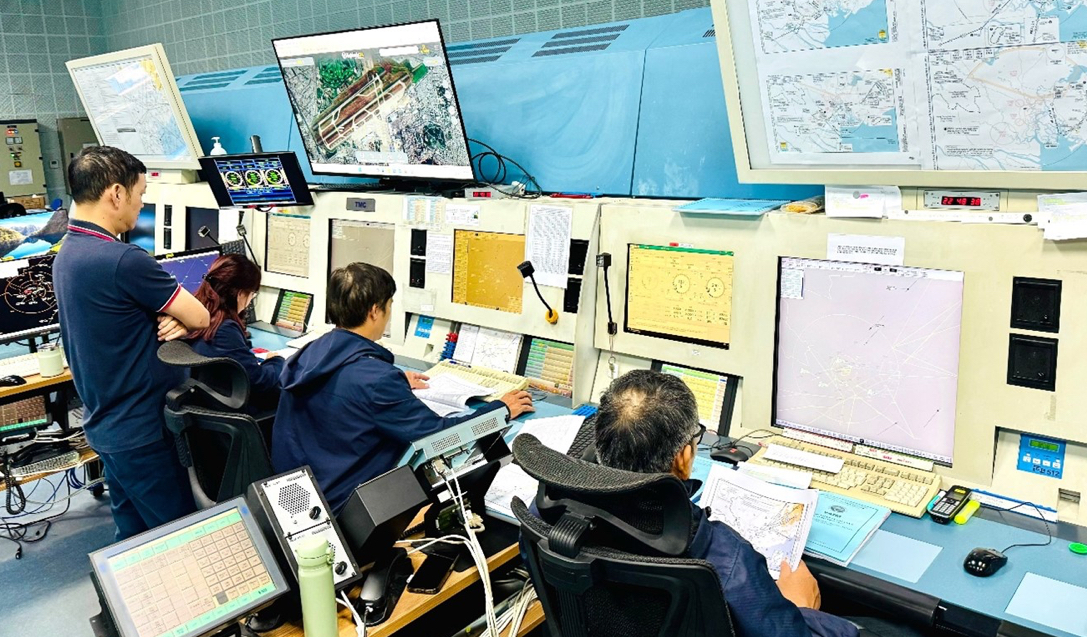 Ho&agrave;n tất bay hiệu chuẩn &ldquo;s&aacute;t hạch tr&ecirc;n trời&rdquo;, s&acirc;n bay Long Th&agrave;nh sẵn s&agrave;ng cất c&aacute;nh- Ảnh 2.