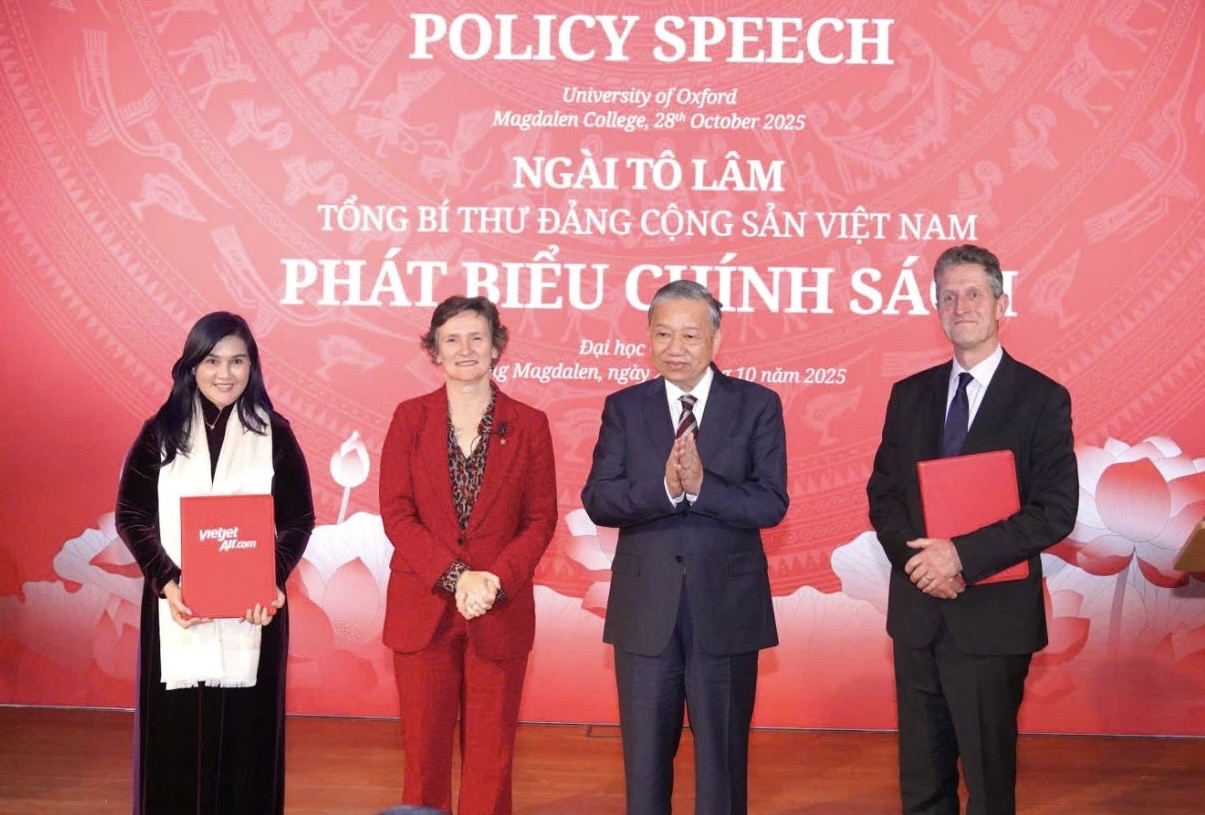 Vietjet v&agrave; Đại học Oxford c&ocirc;ng bố kết quả nghi&ecirc;n cứu Net Zero cho h&agrave;ng kh&ocirc;ng to&agrave;n cầu- Ảnh 1.