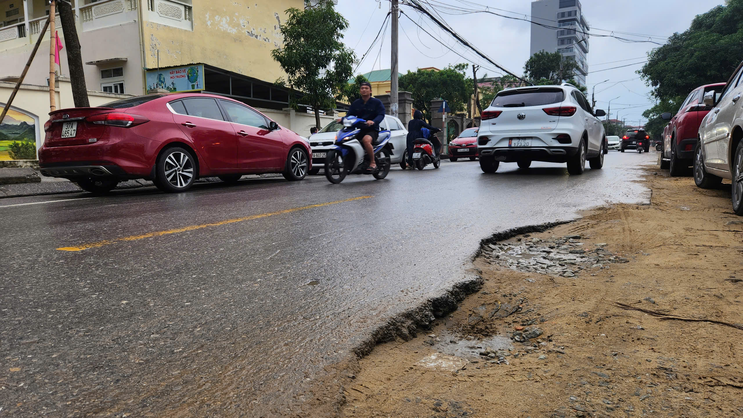 Nhiều công trình đình trệ sau chuyển giao chính quyền 2 cấp, Nghệ An gỡ bằng cách nào?- Ảnh 2. Nhiều công trình đình trệ sau chuyển giao chính quyền 2 cấp, Nghệ An gỡ bằng cách nào?- Ảnh 2.