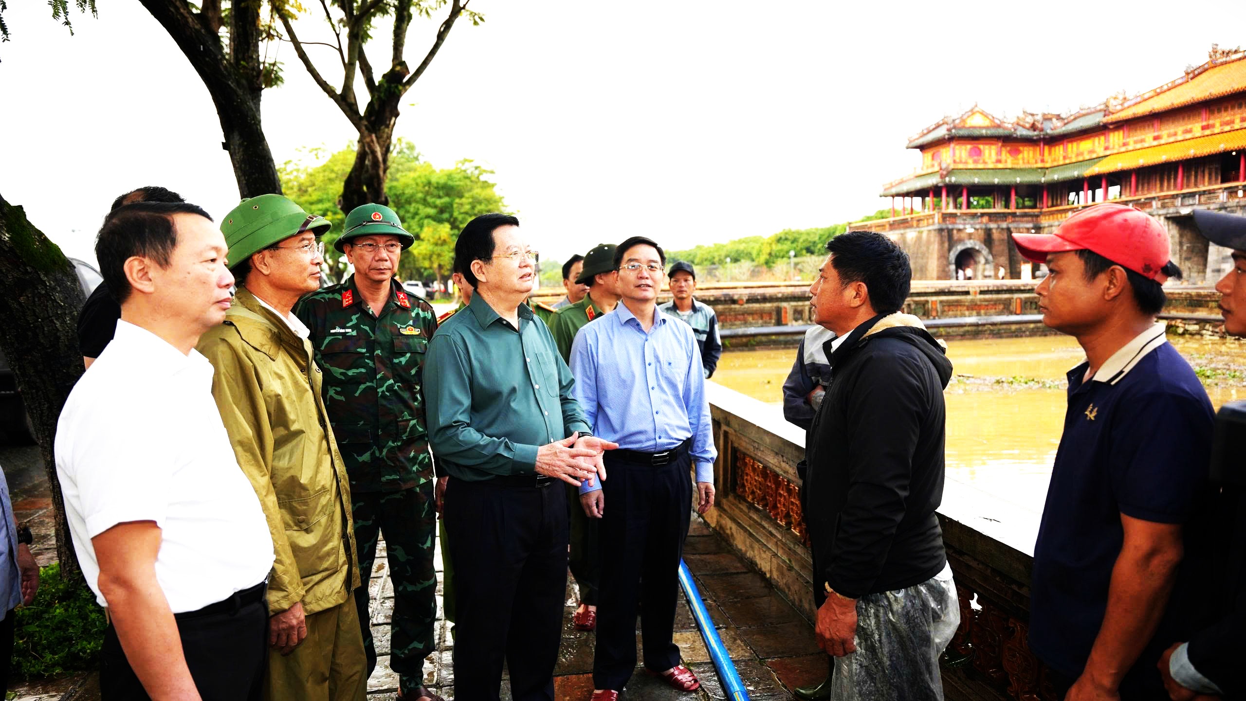 Ph&oacute; Thủ tướng Mai Văn Ch&iacute;nh: R&agrave; so&aacute;t tổng thể hạng mục Đại Nội Huế dễ bị ảnh hưởng mưa lũ- Ảnh 2.