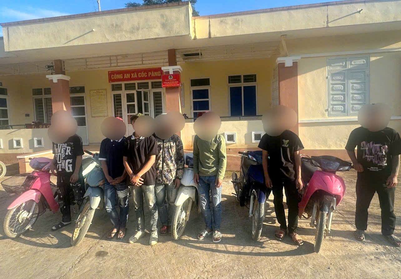 L&agrave;m r&otilde; nh&oacute;m thanh ni&ecirc;n h&agrave;nh hung người đi đường sau va chạm giao th&ocirc;ng tại Cao Bằng- Ảnh 1.