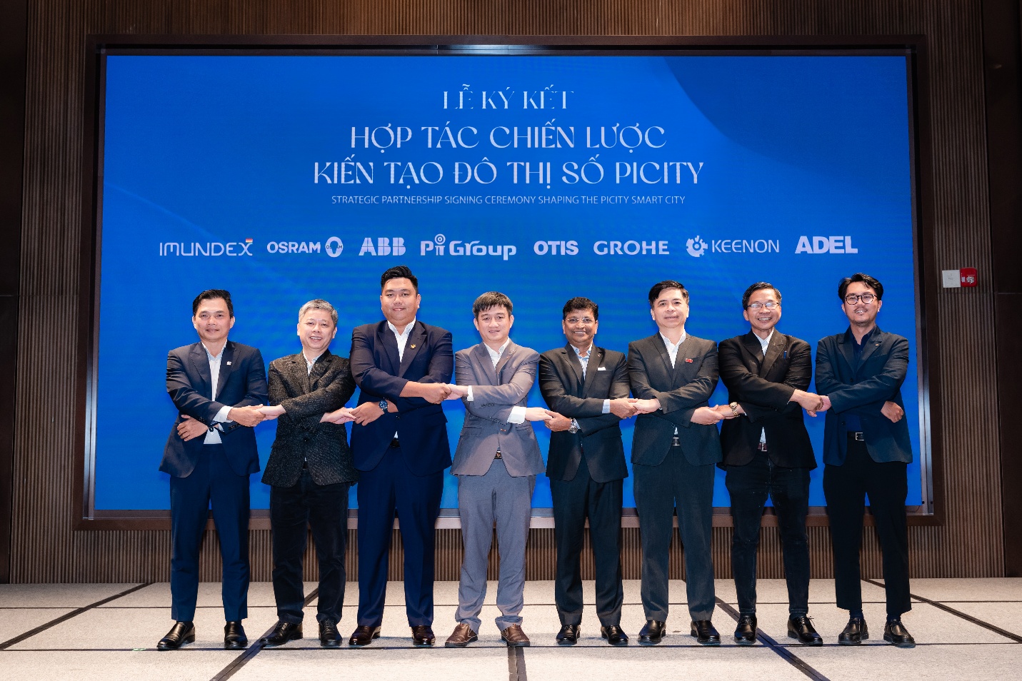Pi Group v&agrave; TNP Holdings k&yacute; kết ph&acirc;n phối chiến lược Đ&ocirc; thị số Picity- Ảnh 2.