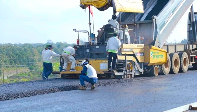 Khẩn trương thi c&ocirc;ng hầm Phượng Ho&agrave;ng, đẩy tiến độ cao tốc Kh&aacute;nh H&ograve;a - Bu&ocirc;n Ma Thuột- Ảnh 1.