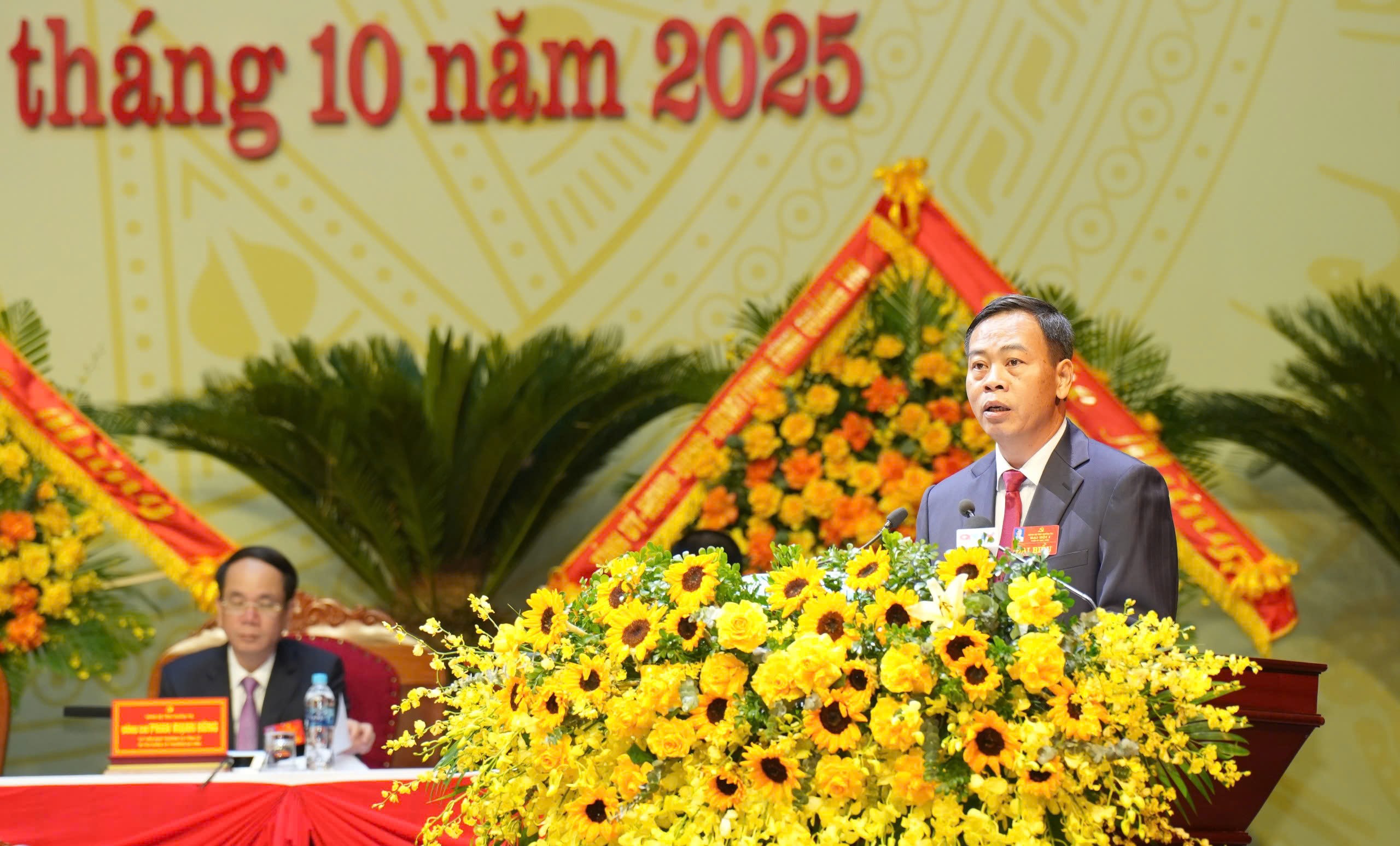 Đại hội Đảng bộ tỉnh Quảng Trị lần thứ I: X&acirc;y dựng tỉnh th&agrave;nh cực tăng trưởng mới- Ảnh 5.