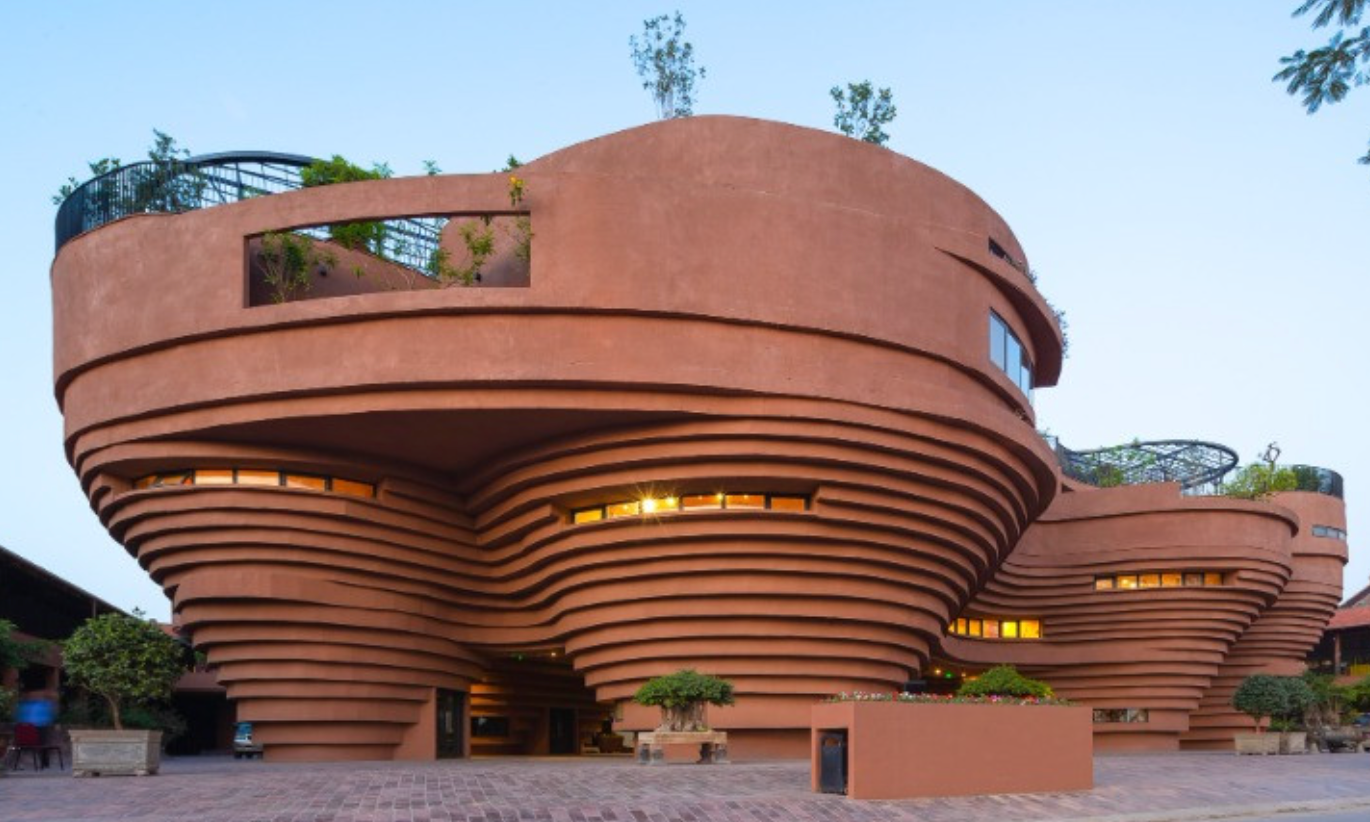 Khi du lịch v&agrave; l&agrave;ng nghề c&ugrave;ng &ldquo;thổi hồn&rdquo; cho sản phẩm Việt- Ảnh 3.