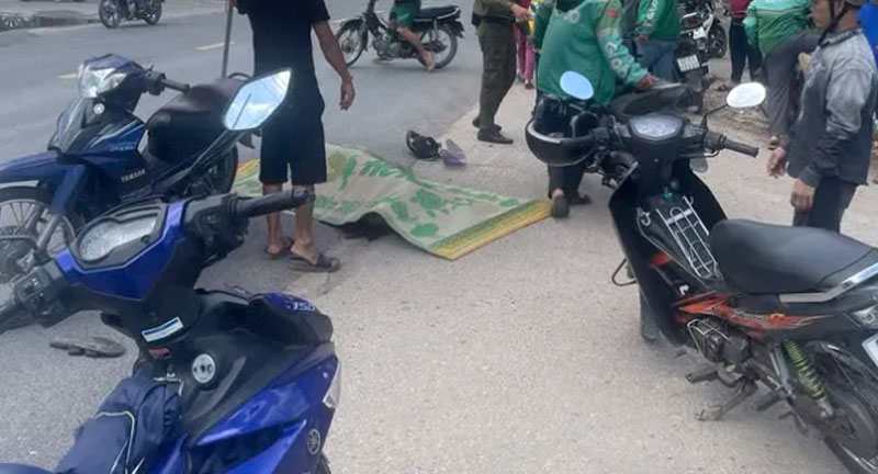 Hiện trường vụ tai nạn - Ảnh: Văn Ch&acirc;u.