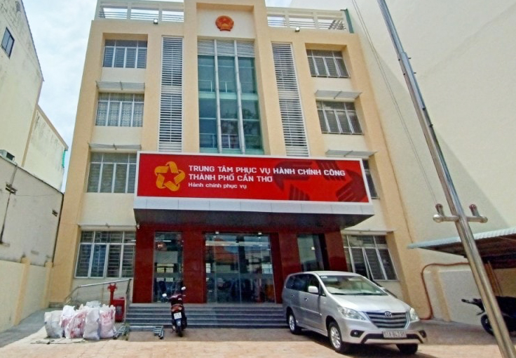Cần Thơ triển khai 48 thủ tục h&agrave;nh ch&iacute;nh kh&ocirc;ng phụ thuộc địa giới h&agrave;nh ch&iacute;nh- Ảnh 1.