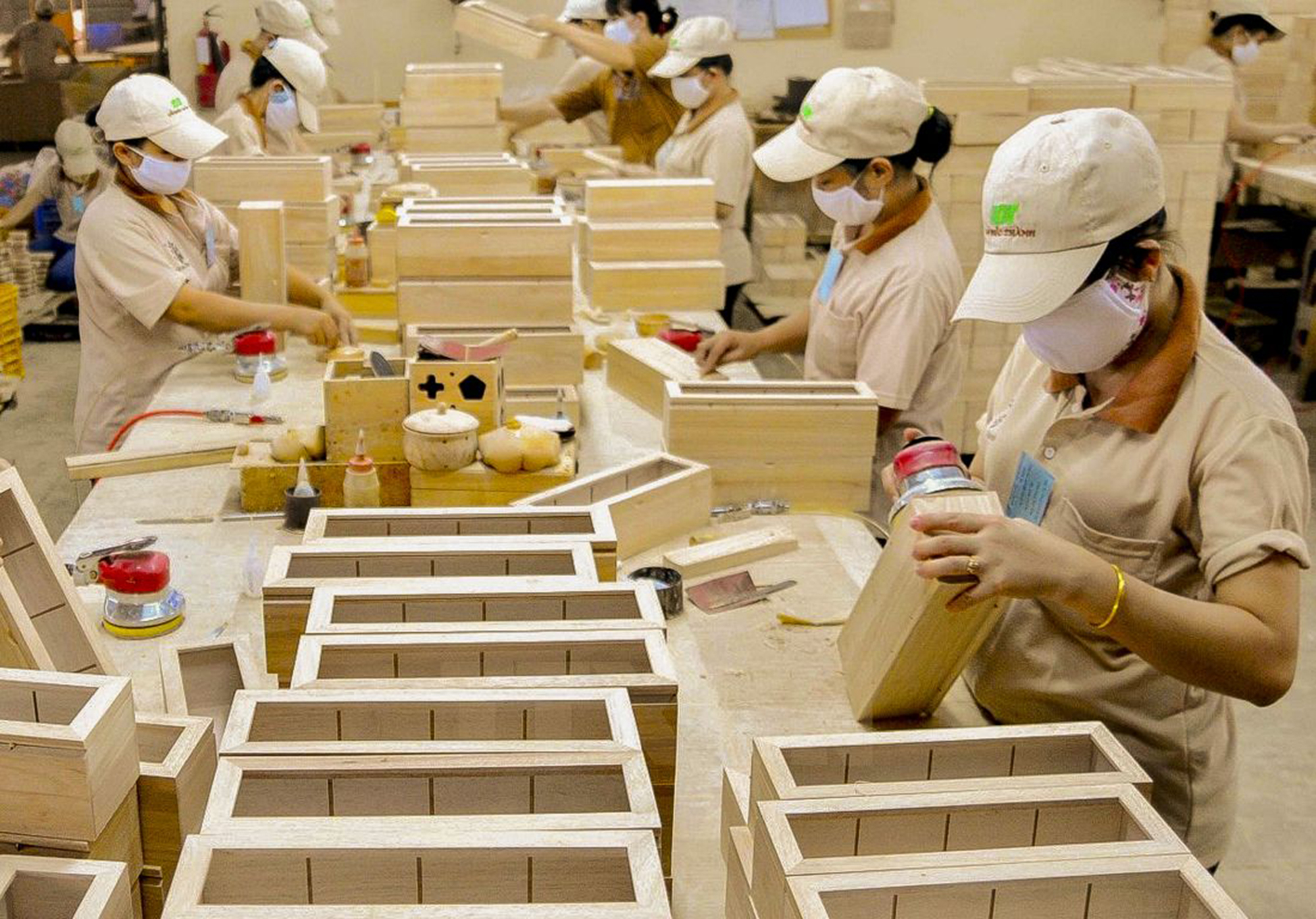 Tăng tốc xuất khẩu, kỳ vọng c&aacute;n mốc lịch sử- Ảnh 2.