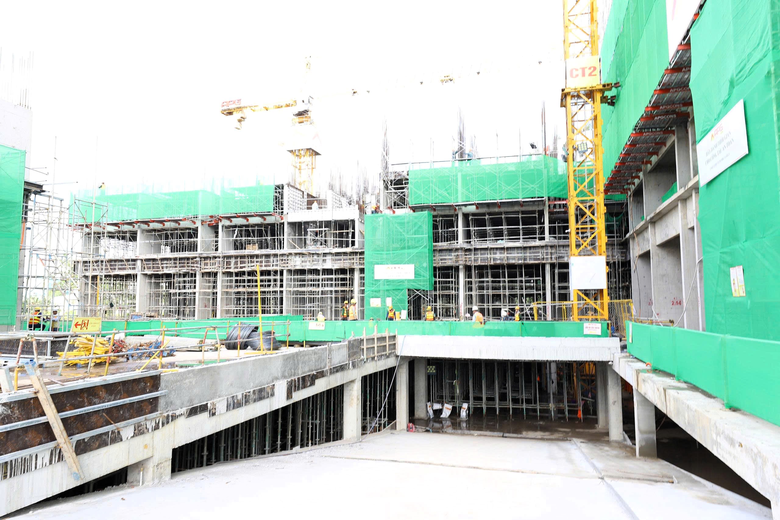 Bộ X&acirc;y dựng c&ugrave;ng TP.HCM th&aacute;o gỡ vướng mắc, th&uacute;c đẩy ph&aacute;t triển nh&agrave; ở x&atilde; hội- Ảnh 3.