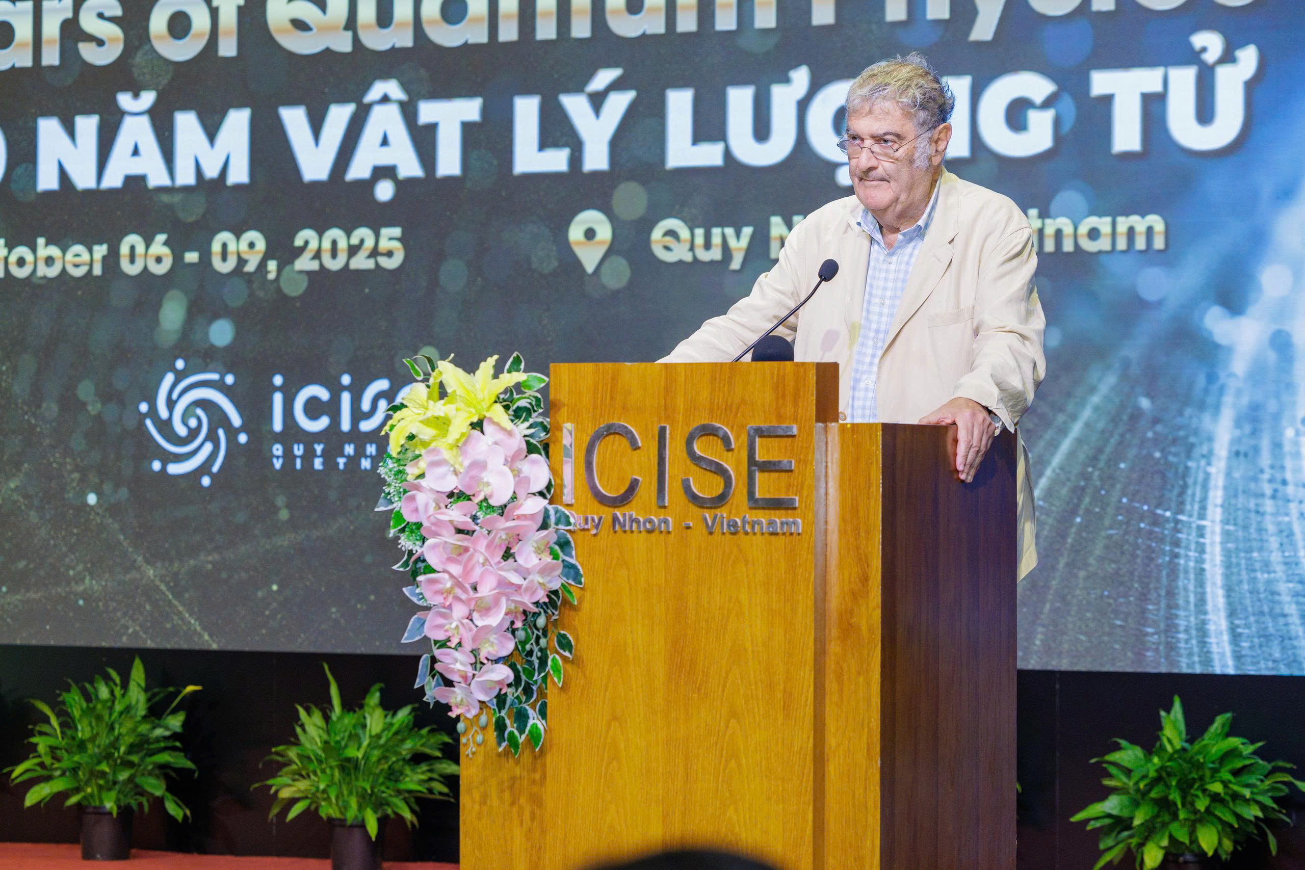 Việt Nam cần đầu tư l&acirc;u d&agrave;i cho nguồn nh&acirc;n lực trẻ, đam m&ecirc; nghi&ecirc;n cứu khoa học- Ảnh 1.