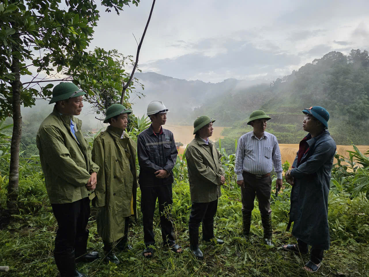Lạng Sơn khẩn trương ứng ph&oacute; sự cố vỡ đập thủy điện Bắc Kh&ecirc; 1- Ảnh 1.