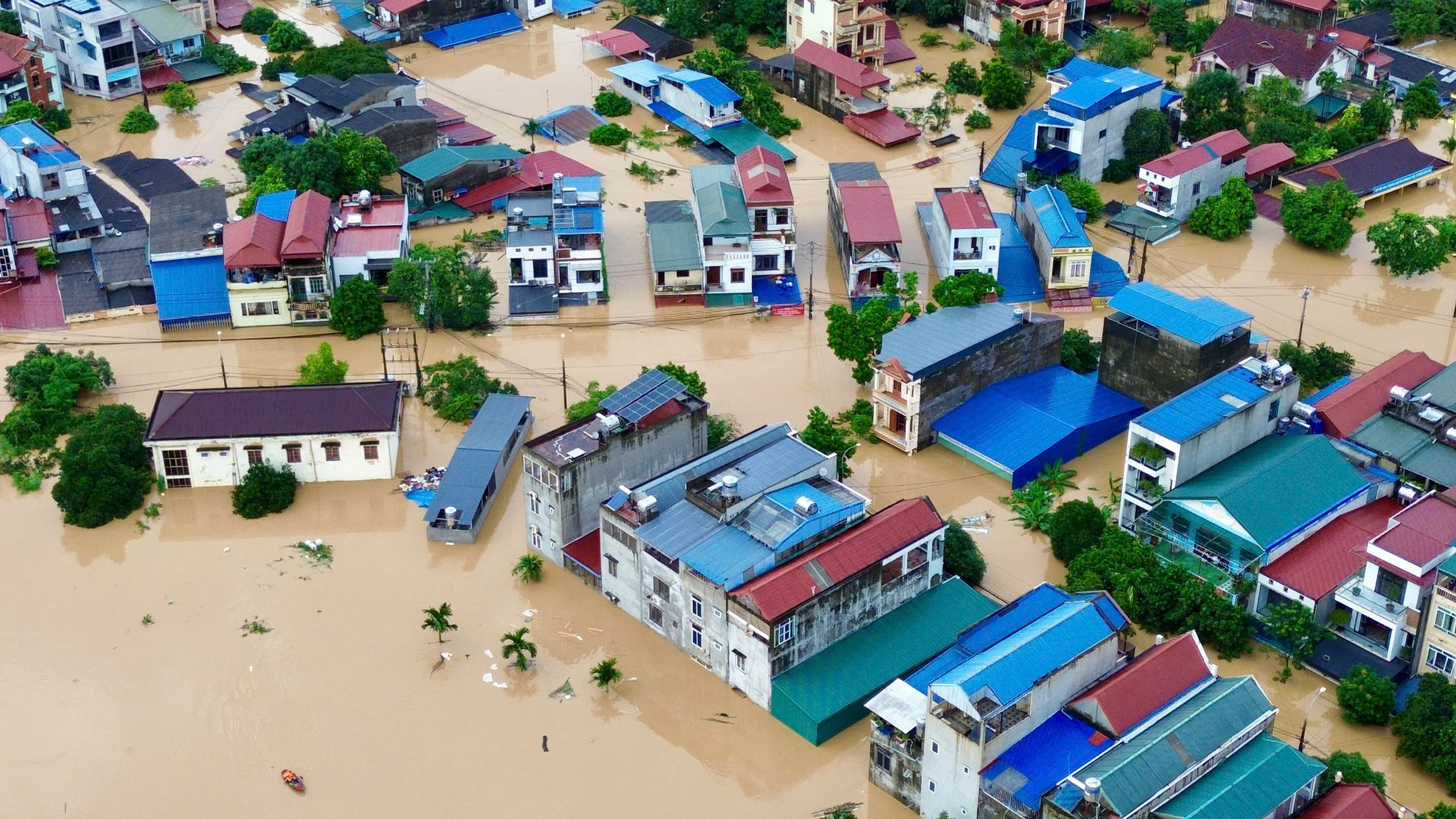 To&agrave;n cảnh trung t&acirc;m đ&ocirc; thị tỉnh Th&aacute;i Nguy&ecirc;n ch&igrave;m trong biển nước- Ảnh 10.