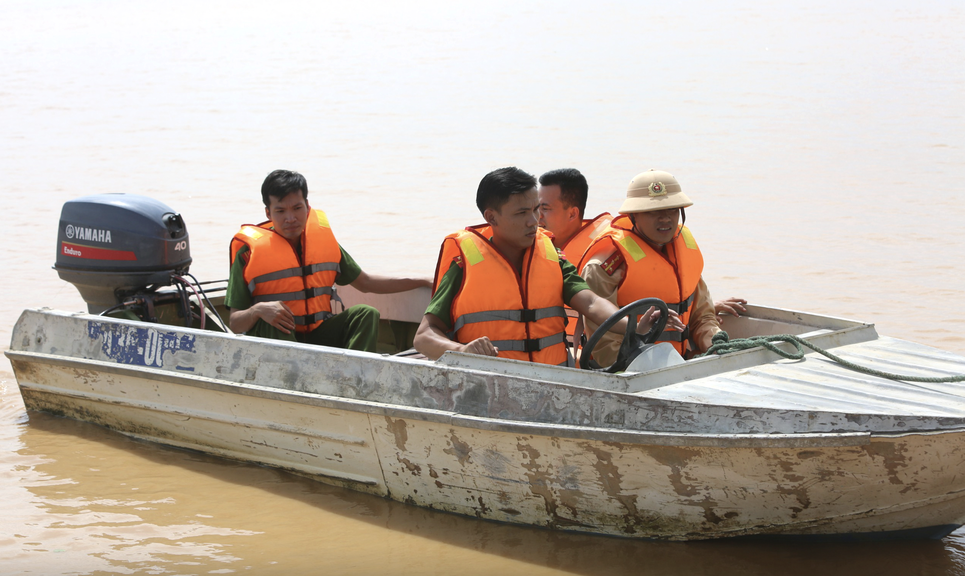 Thanh H&oacute;a: "Xo&aacute; sổ" phương tiện thuỷ nội địa "3 kh&ocirc;ng"- Ảnh 2.