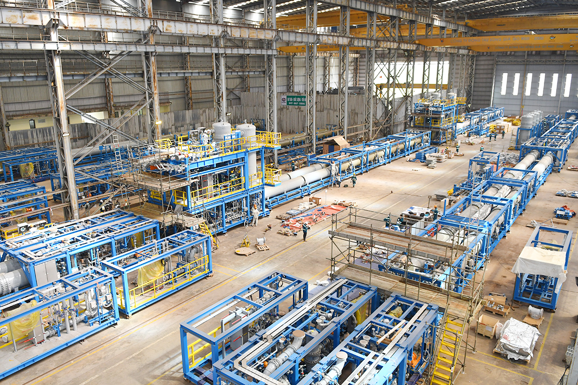 LILAMA l&agrave; doanh nghiệp cơ kh&iacute; Việt Nam đầu ti&ecirc;n tham gia ng&agrave;nh c&ocirc;ng nghiệp sản xuất hydro xanh ti&ecirc;n phong &aacute;p dụng c&ocirc;ng nghệ điện ph&acirc;n ti&ecirc;n tiến nhất tr&ecirc;n thế giới.