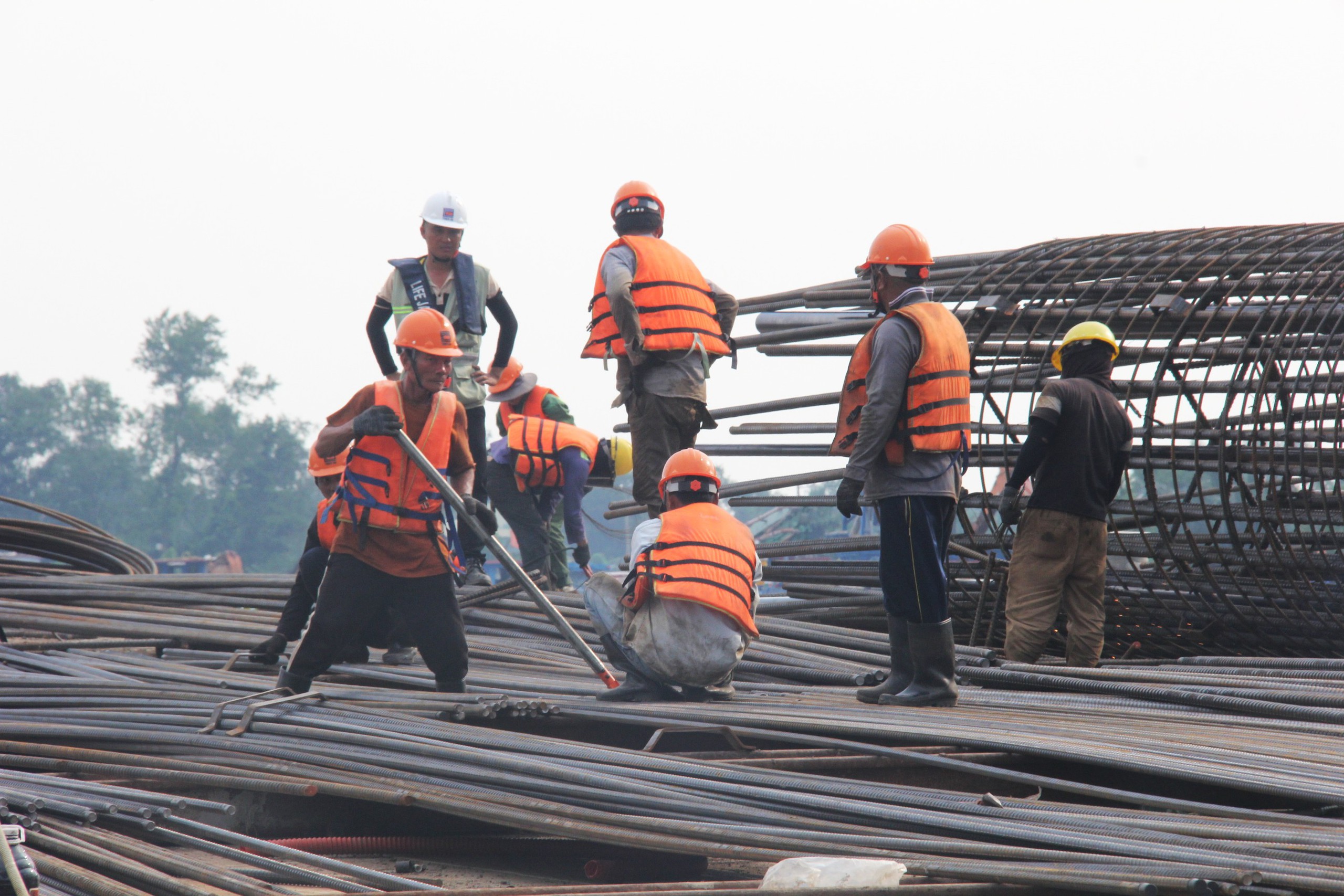 Cận cảnh sà lan "khủng" thi công cầu Long Thành 2 trên cao tốc- Ảnh 6. Cận cảnh sà lan "khủng" thi công cầu Long Thành 2 trên cao tốc- Ảnh 6.