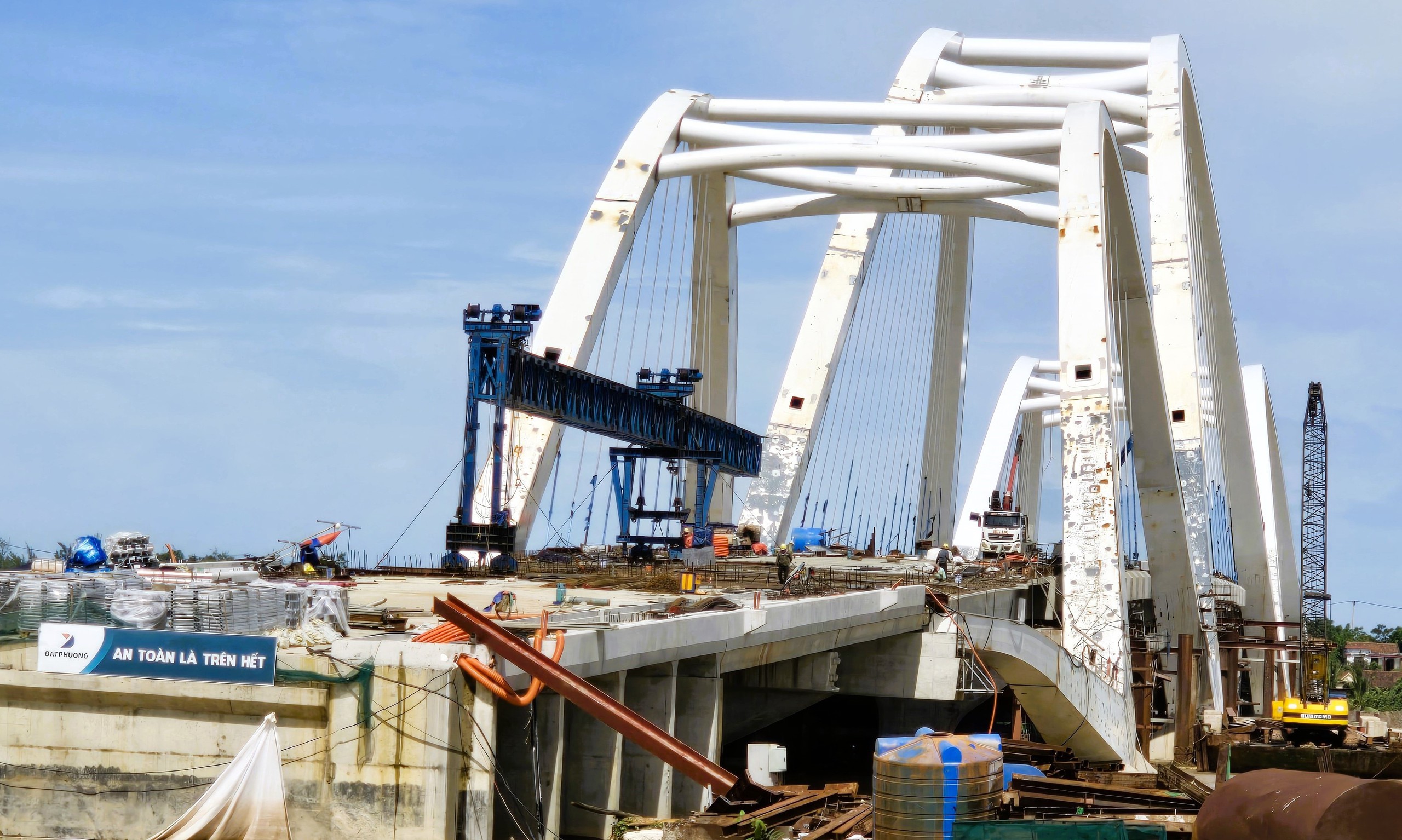 Rốt r&aacute;o gỡ vướng mặt bằng, đẩy tiến độ dự &aacute;n giao th&ocirc;ng gần 3.800 tỷ đồng tại Quảng Trị- Ảnh 12.