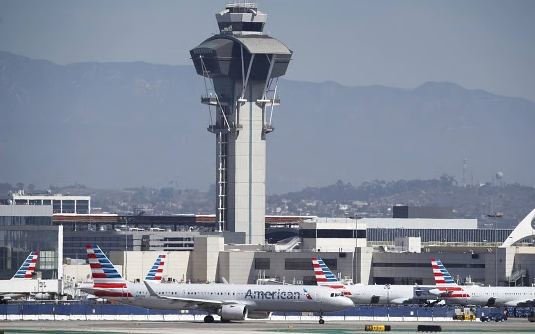 S&acirc;n bay Mỹ tiếp tục thiếu kiểm so&aacute;t kh&ocirc;ng lưu, h&agrave;ng ngh&igrave;n chuyến bay bị chậm
