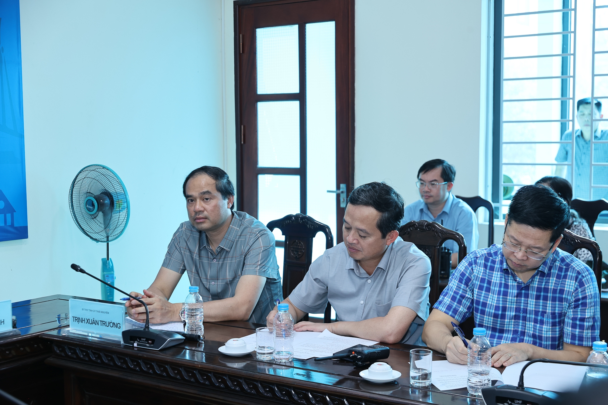 Thủ tướng chỉ đạo 9 nhiệm vụ cấp b&aacute;ch tại Th&aacute;i Nguy&ecirc;n, x&acirc;y dựng đường, đ&ecirc; hai b&ecirc;n s&ocirc;ng Cầu- Ảnh 3.