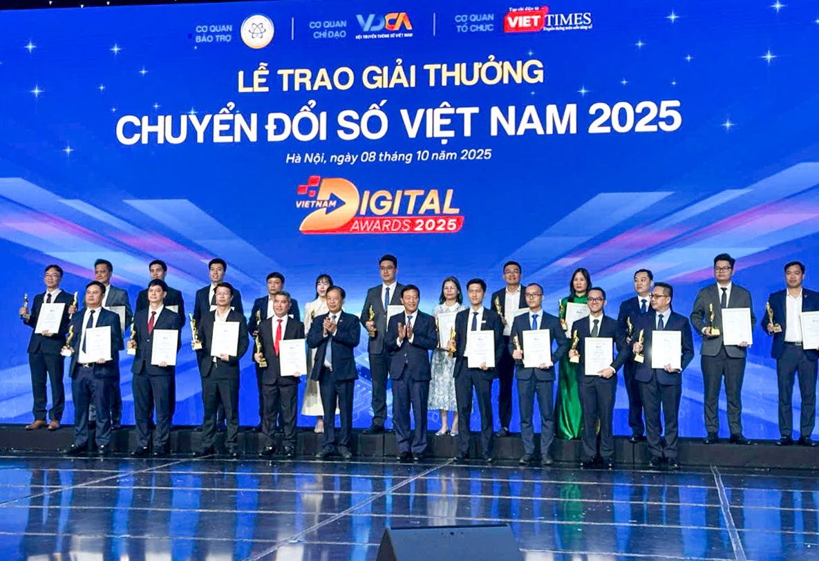Danang Smart City được vinh danh tại Giải thưởng Chuyển đổi số Việt Nam 2025- Ảnh 1.