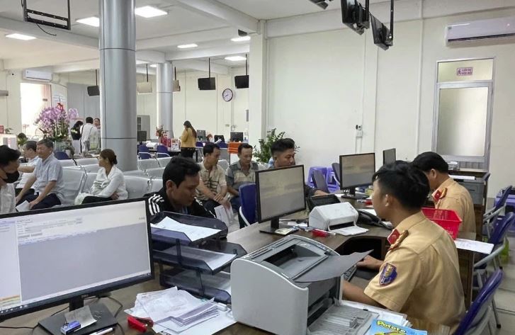 Cần Thơ: Khắc phục t&igrave;nh trạng thừa, thiếu c&aacute;n bộ sau s&aacute;p nhập- Ảnh 3.