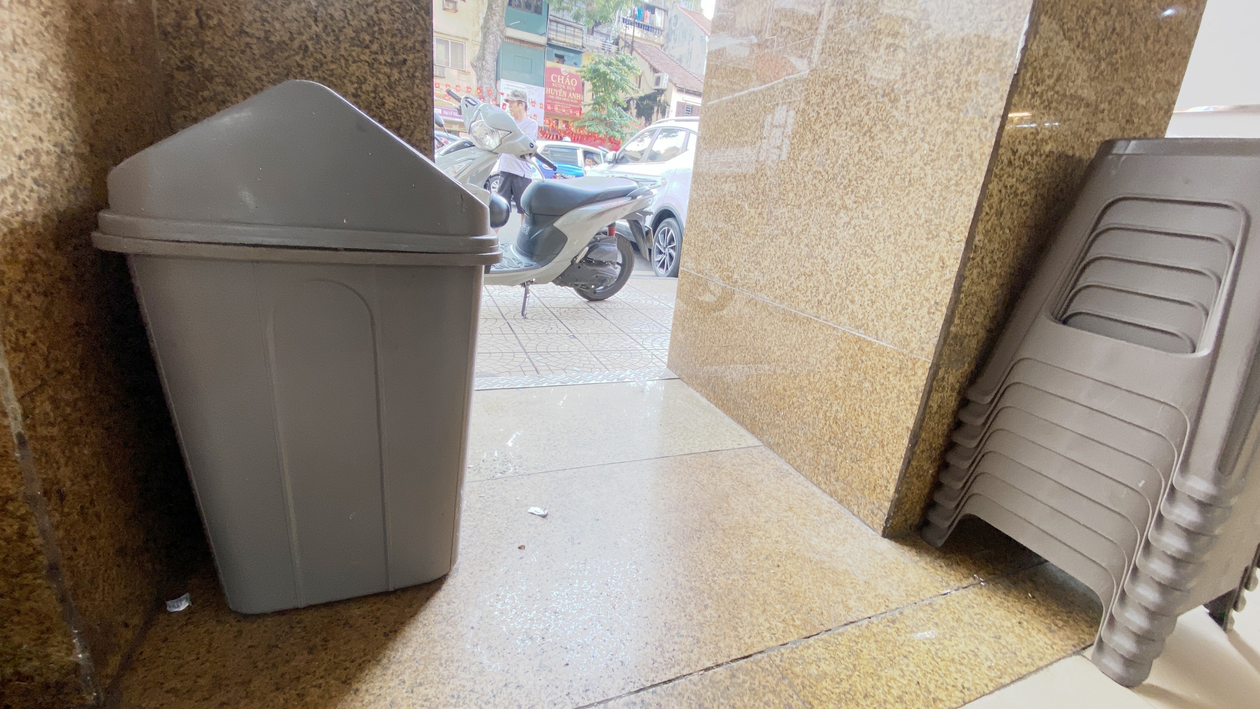 H&agrave; Nội: Chợ Đồng Xu&acirc;n - Từ kh&ocirc;ng gian k&yacute; ức tới "Chợ kh&ocirc;ng r&aacute;c thải"- Ảnh 13.