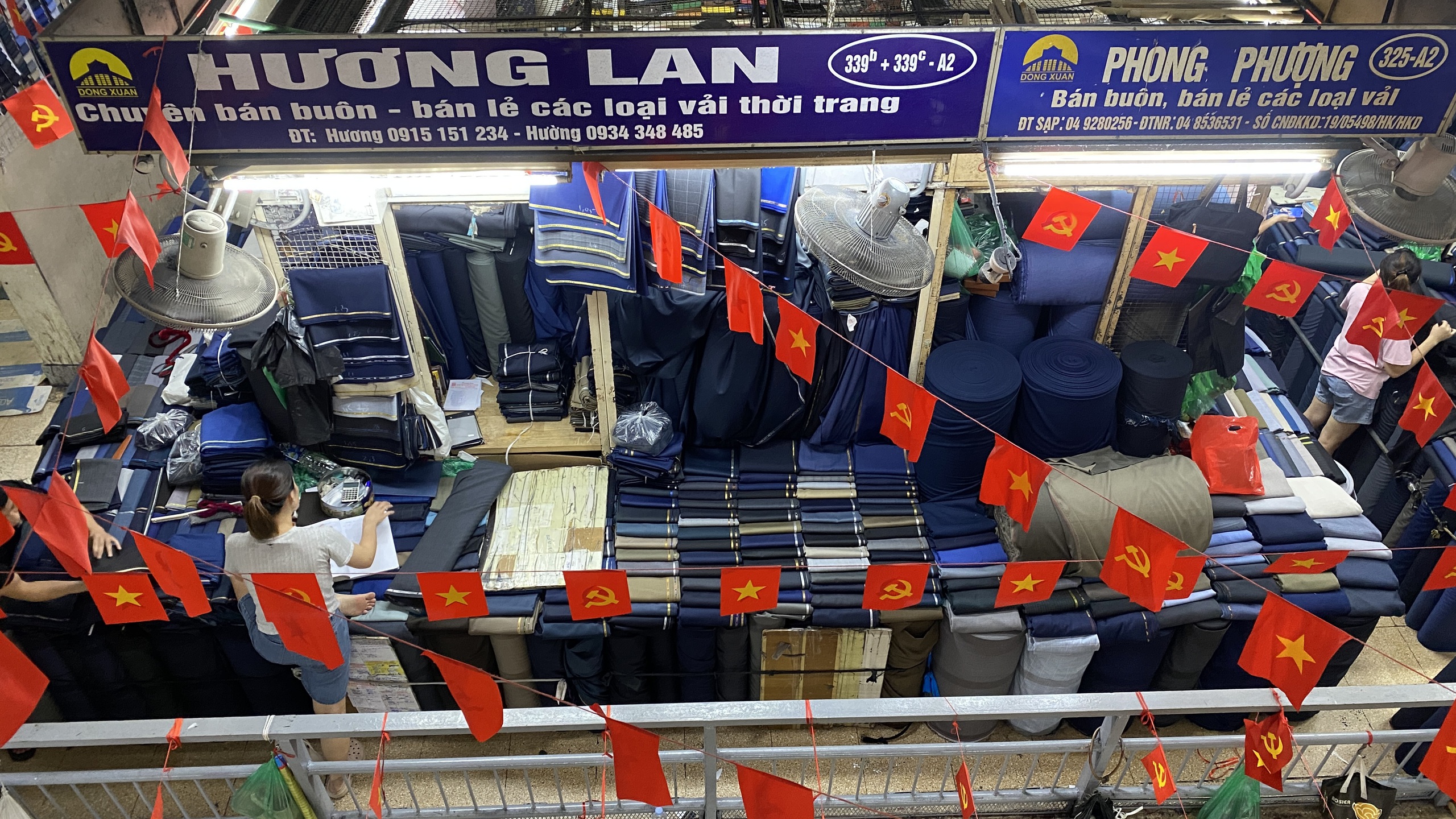 H&agrave; Nội: Chợ Đồng Xu&acirc;n - Từ kh&ocirc;ng gian k&yacute; ức tới "Chợ kh&ocirc;ng r&aacute;c thải"- Ảnh 5.