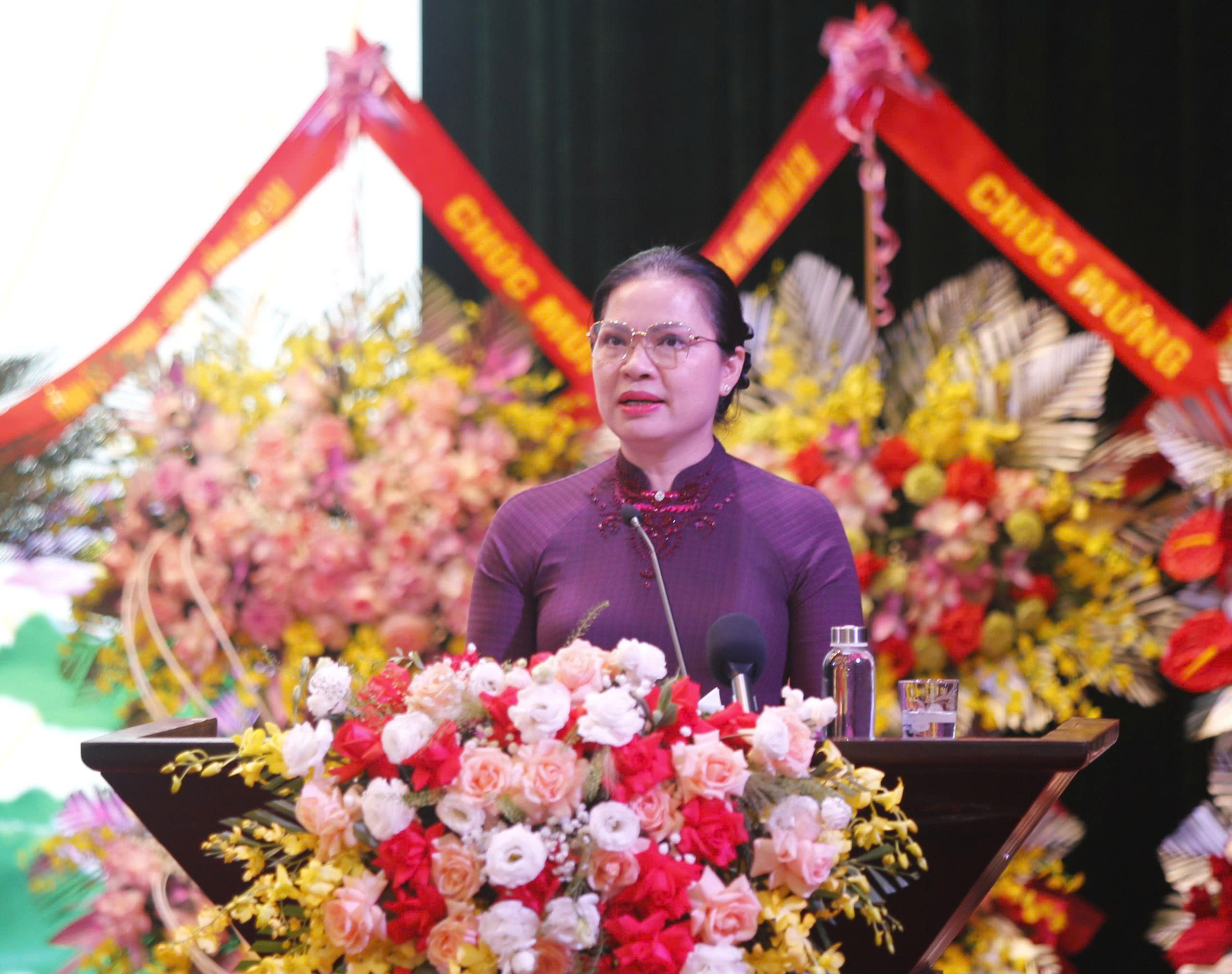 Lào Cai đã xây mới, sửa chữa hơn 3.400 nhà “Đại đoàn kết"- Ảnh 4. Lào Cai đã xây mới, sửa chữa hơn 3.400 nhà “Đại đoàn kết"- Ảnh 4.