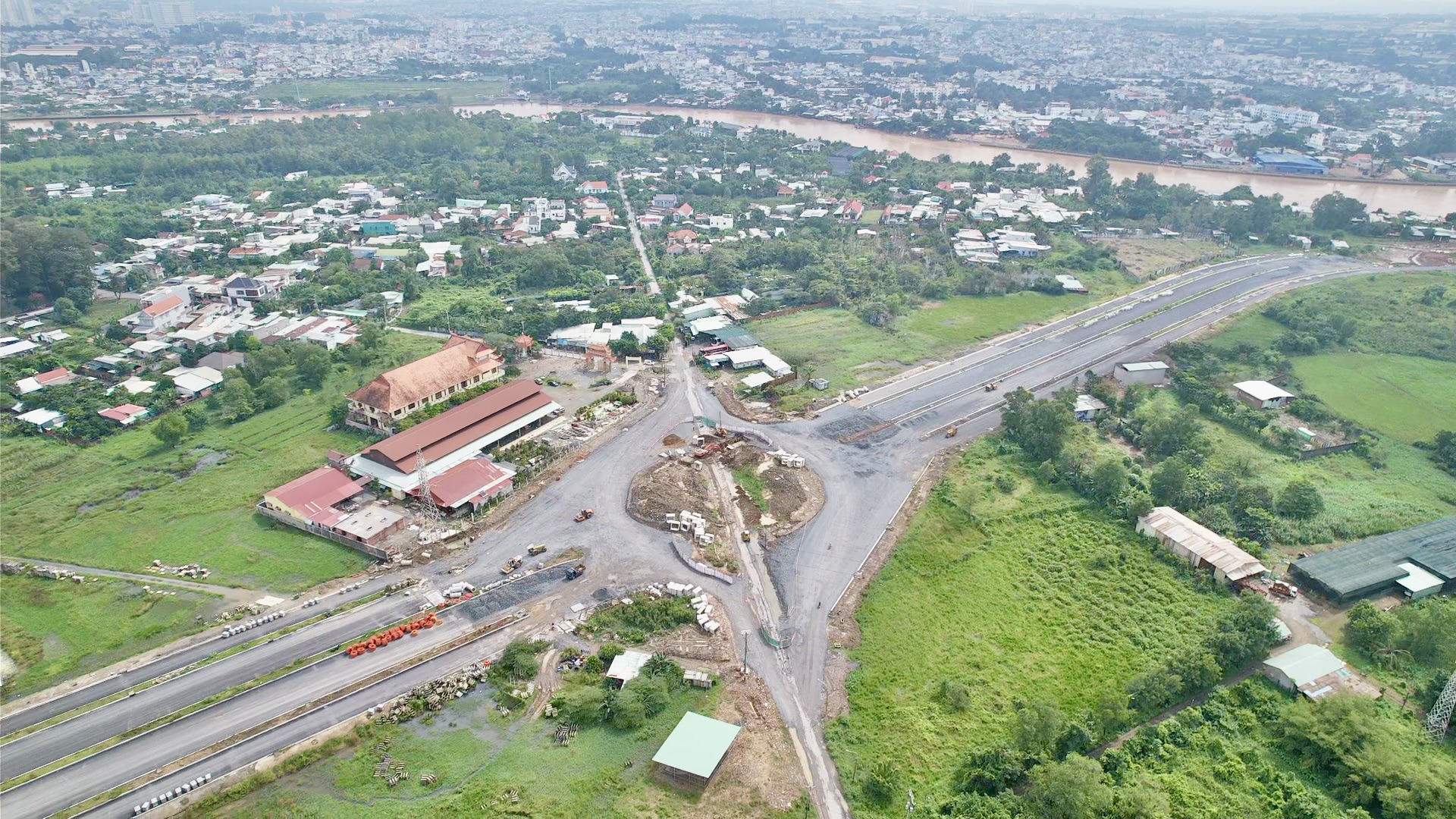 Đồng Nai bổ nhiệm giám đốc Ban QLDA đầu tư xây dựng tỉnh- Ảnh 2. Đồng Nai bổ nhiệm giám đốc Ban QLDA đầu tư xây dựng tỉnh- Ảnh 2.