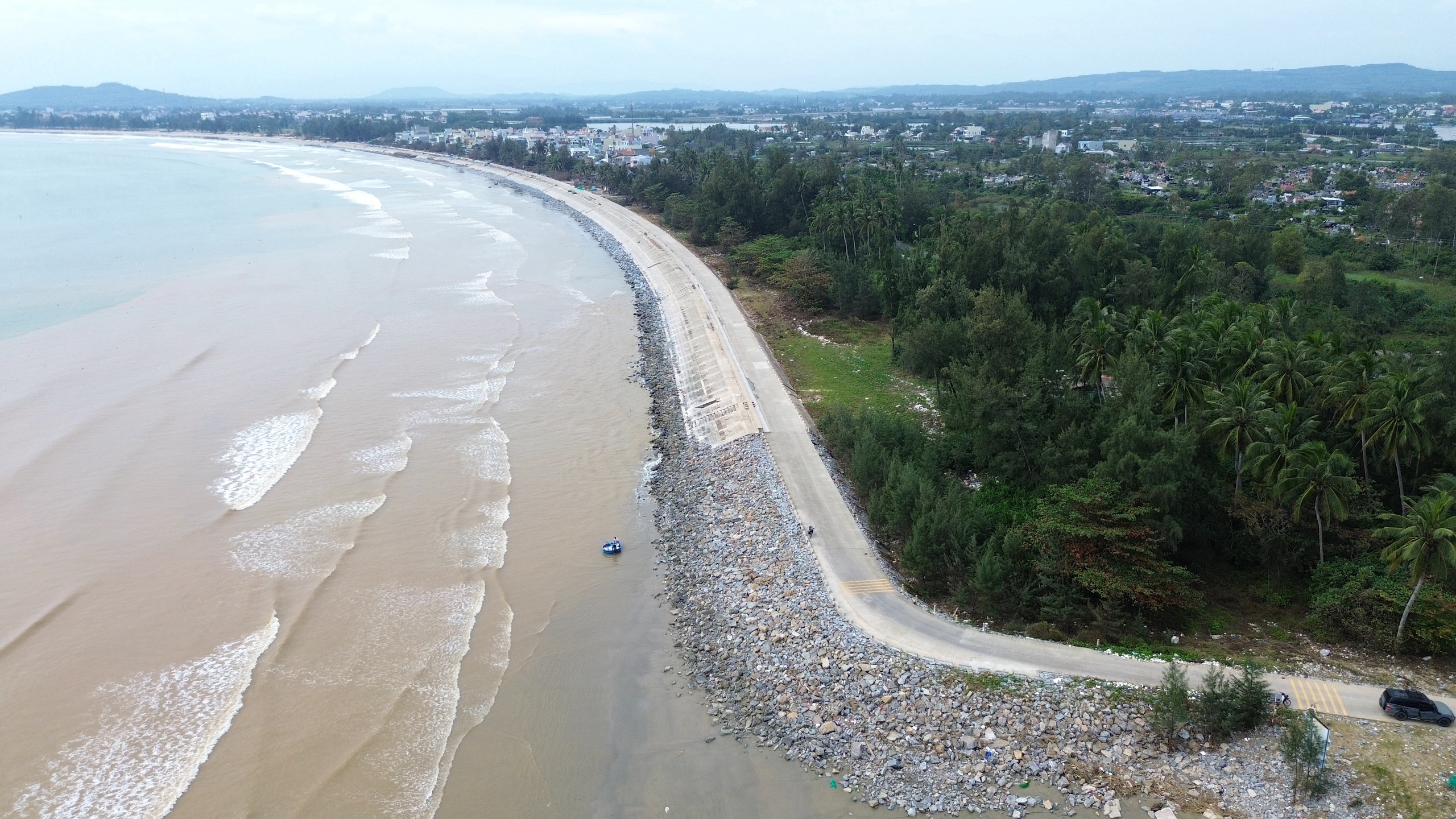 K&egrave; biển gi&uacute;p người d&acirc;n Quảng Ng&atilde;i chống chọi với những con s&oacute;ng dữ- Ảnh 13.