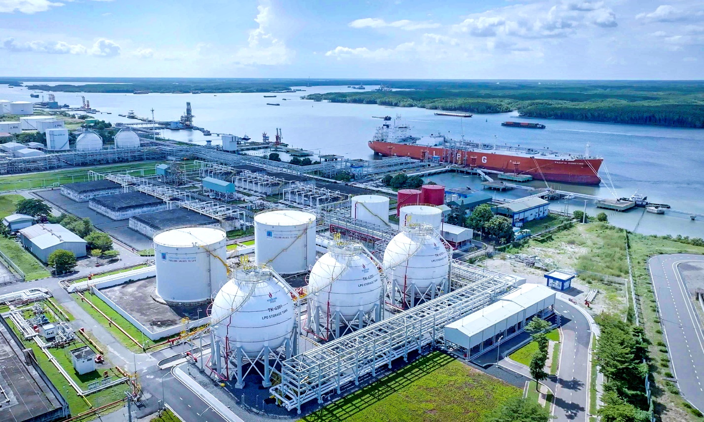 PV GAS tăng trưởng ấn tượng, tạo đ&agrave; vững chắc cho năm 2026- Ảnh 1.