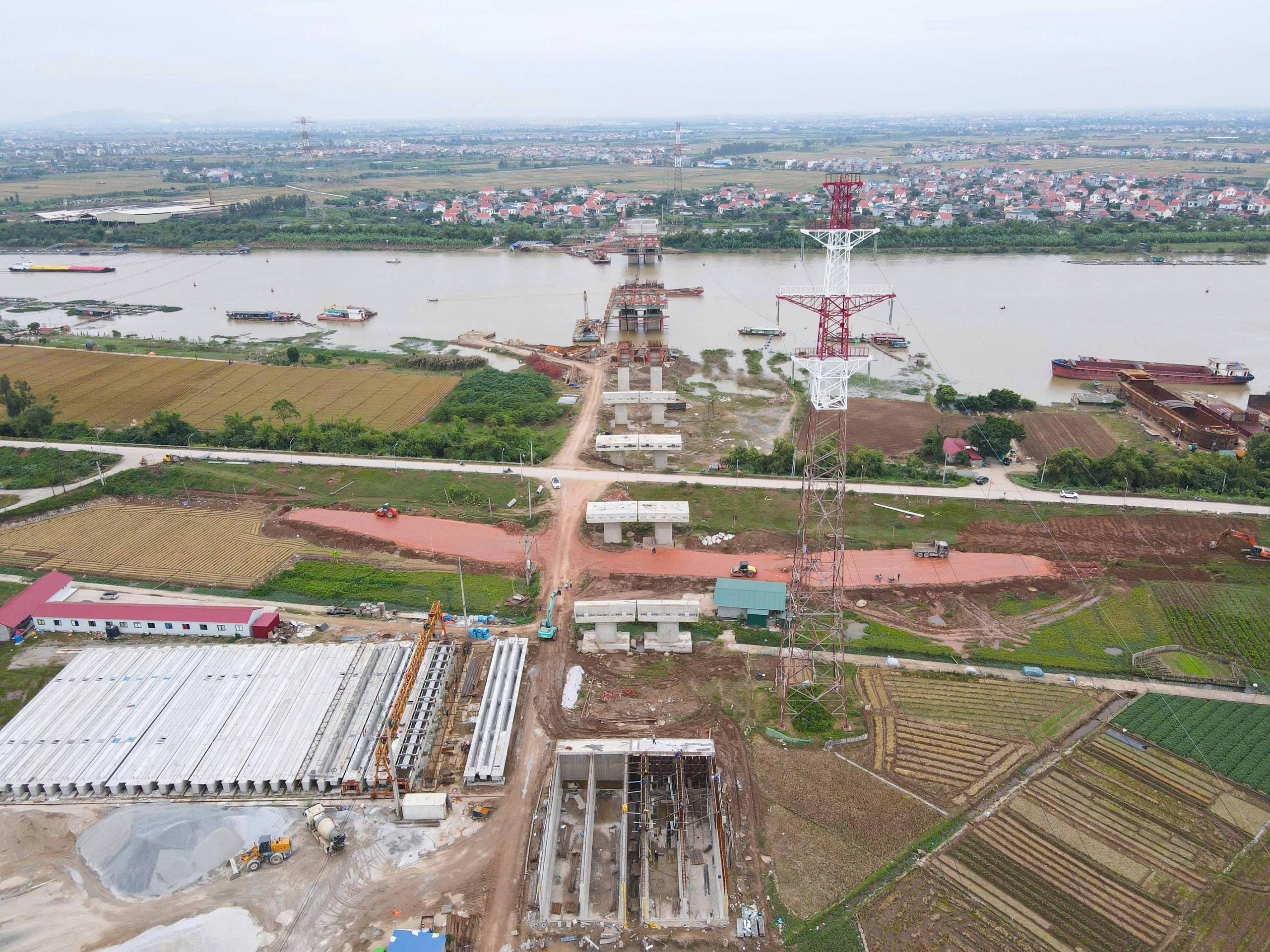 Sau chỉ đạo của Chủ tịch tỉnh Bắc Ninh, cầu gần 2.200 tỷ đồng thi c&ocirc;ng ra sao?- Ảnh 12.